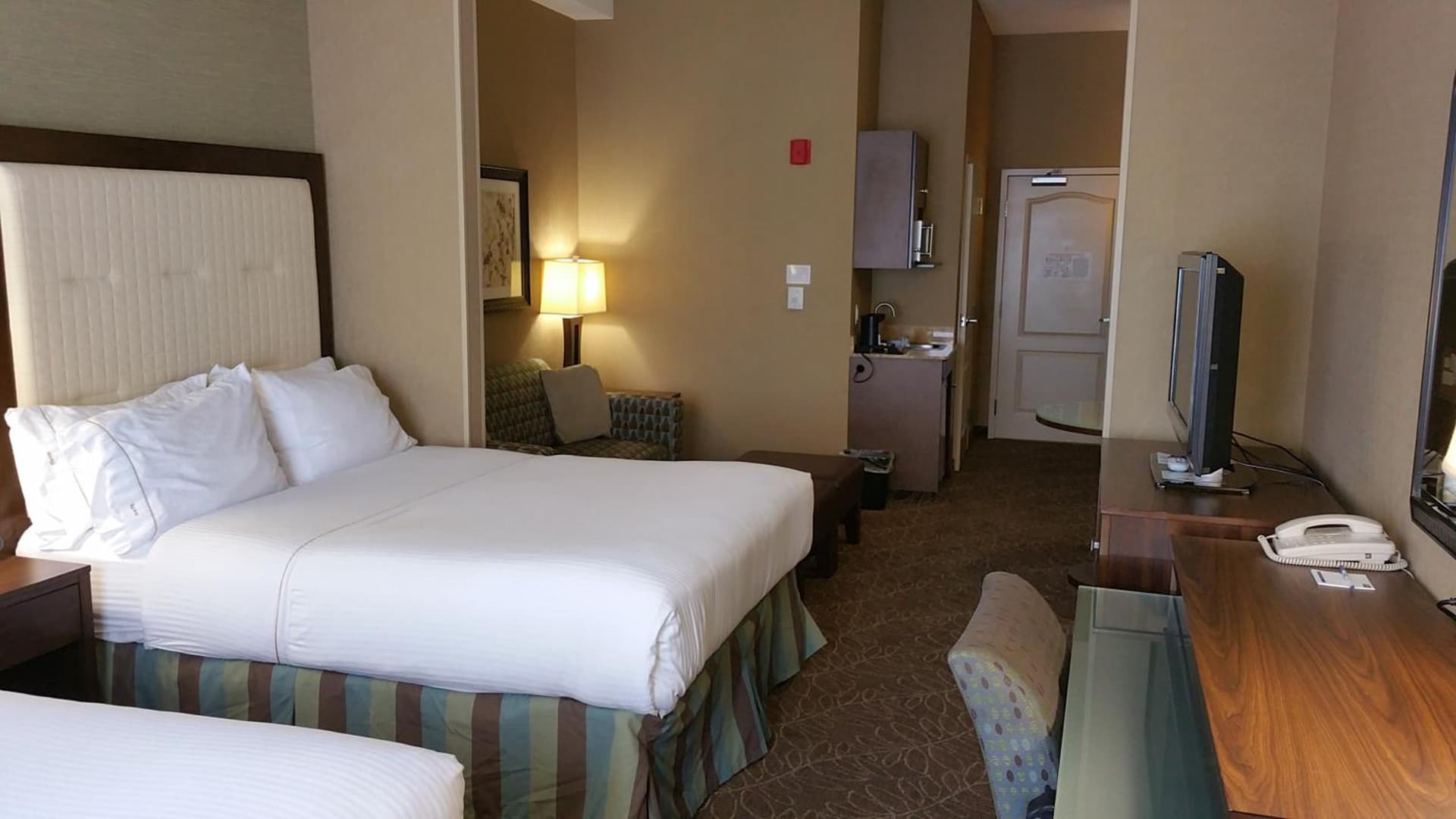 Holiday Inn Express & Suites Logan by IHG interior in Logan, UT — gallery photo 2