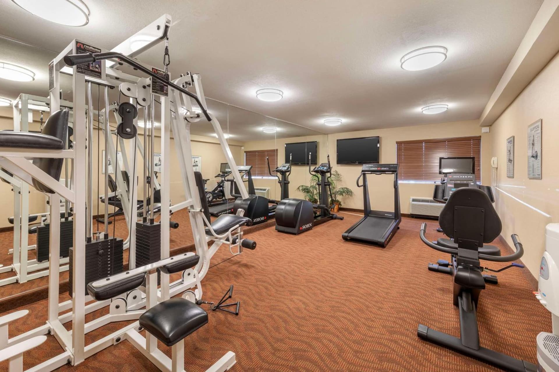 Best Western Plus West Covina Inn gallery photo in West Covina, CA — image 28