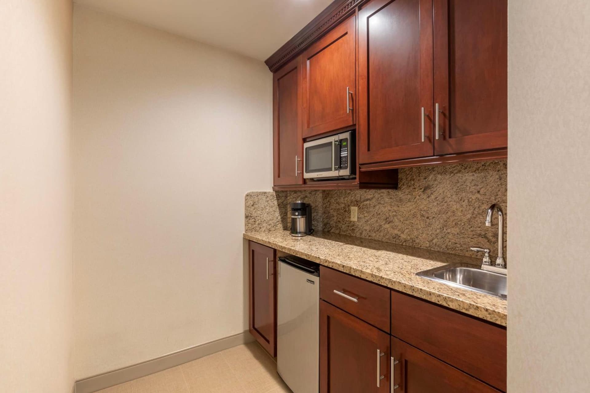 Best Western Plus West Covina Inn gallery photo in West Covina, CA — image 25