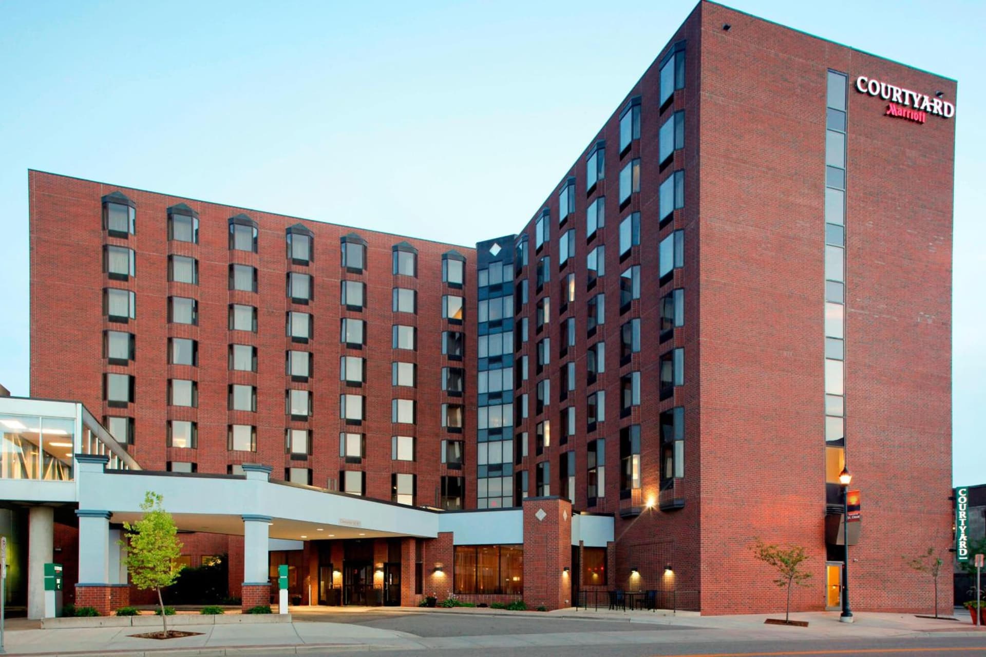 Courtyard by Marriott St. Cloud property views in Saint Cloud, MN — gallery photo 3
