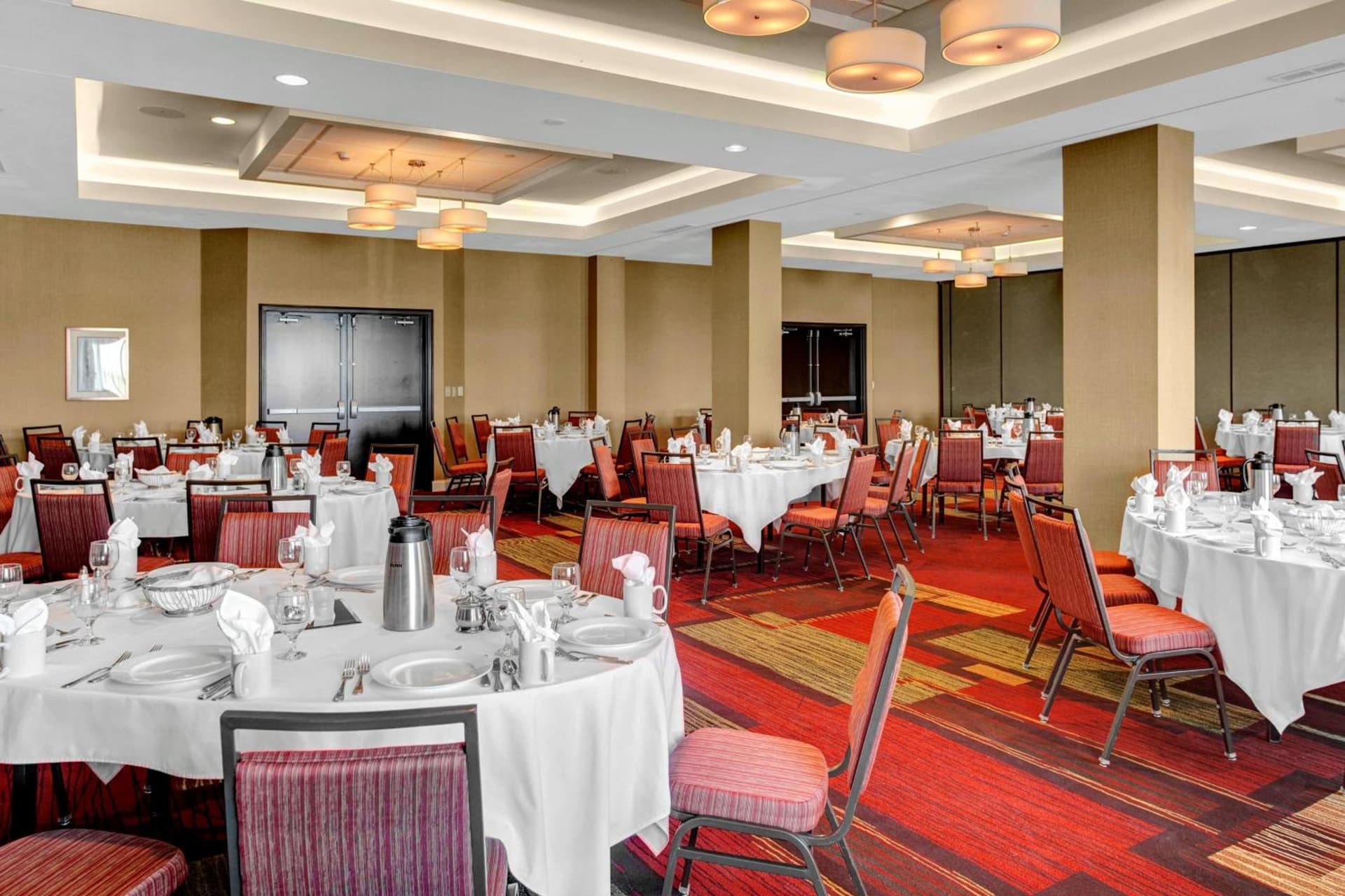 Courtyard by Marriott St. Cloud gallery photo in Saint Cloud, MN — image 34