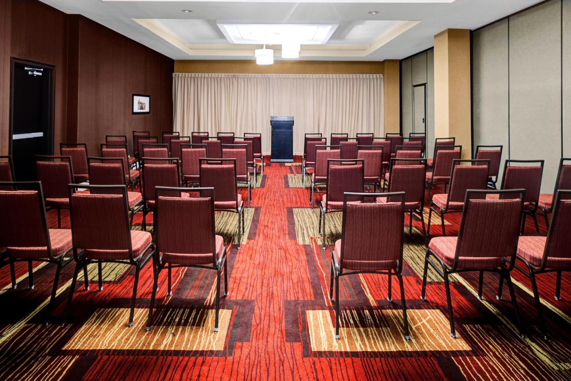 Courtyard by Marriott St. Cloud gallery photo in Saint Cloud, MN — image 10