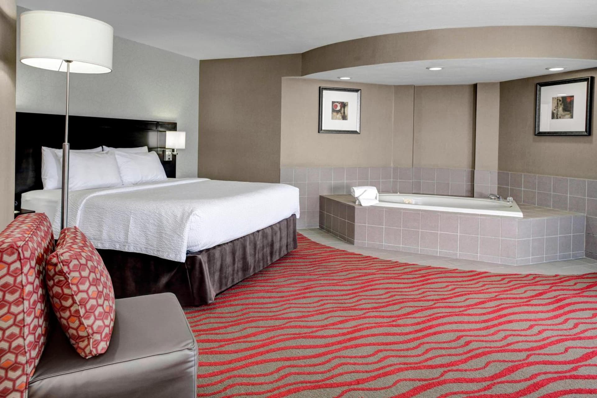 Courtyard by Marriott St. Cloud gallery photo in Saint Cloud, MN — image 35