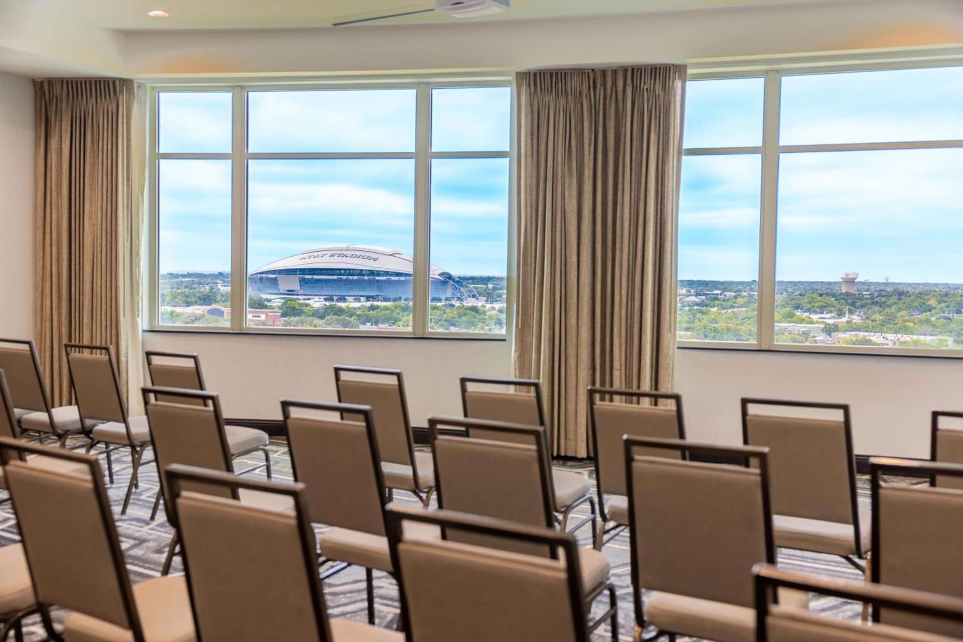 Drury Plaza Hotel Dallas Arlington gallery photo in Arlington, TX — image 54