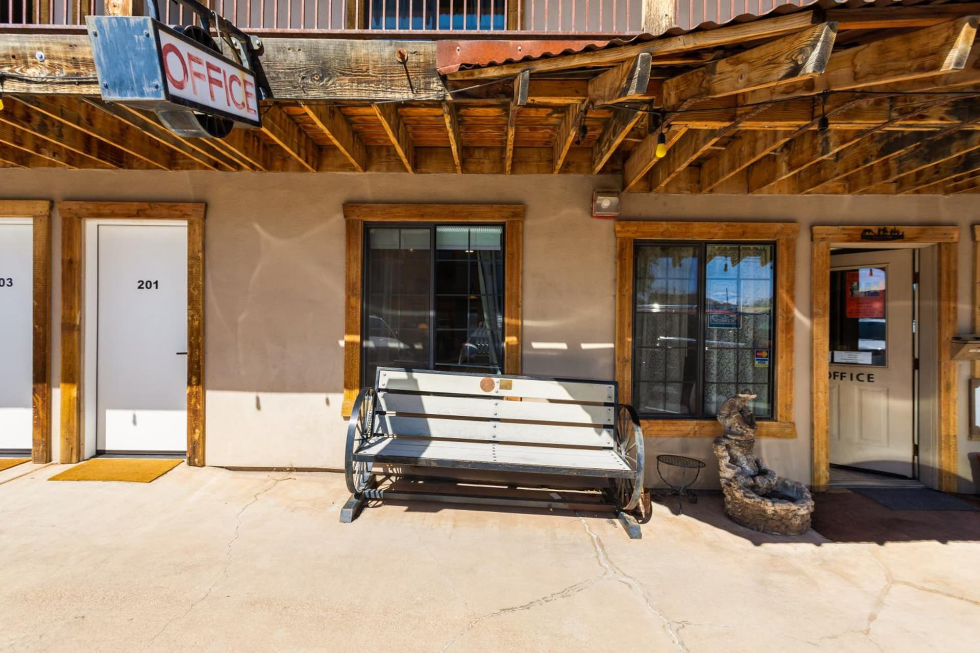 Inn History Tombstone interior in Tombstone, AZ — gallery photo 2