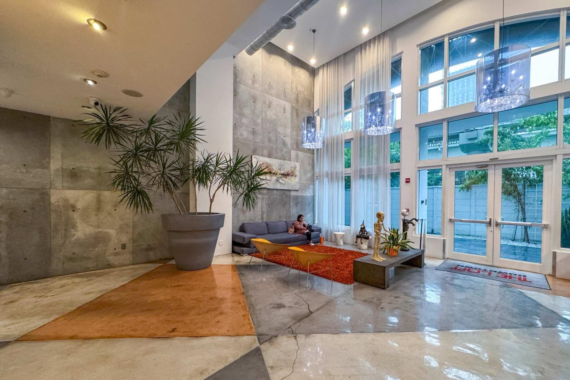 City Loft - Downtown Bayfront pool gym & parking featured exterior or lobby in Miami, FL — similar hotel