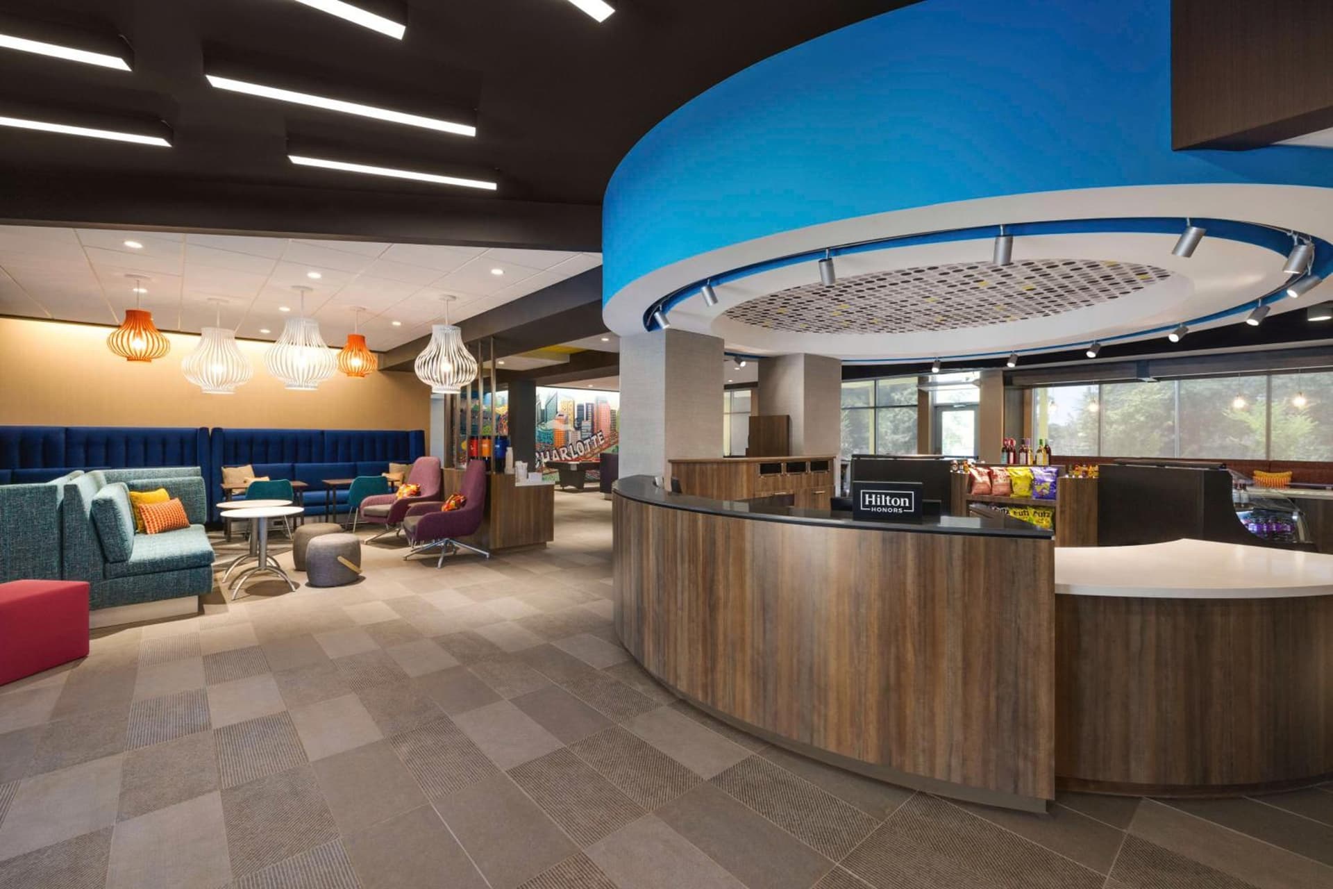 Tru By Hilton Charlotte Tyvola I-77 interior in Charlotte, NC — gallery photo 2
