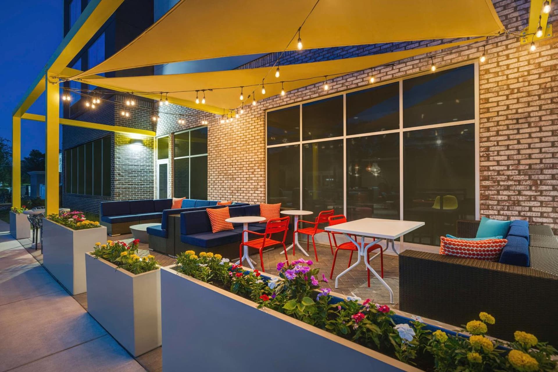 Tru By Hilton Charlotte Tyvola I-77 gallery photo in Charlotte, NC — image 8