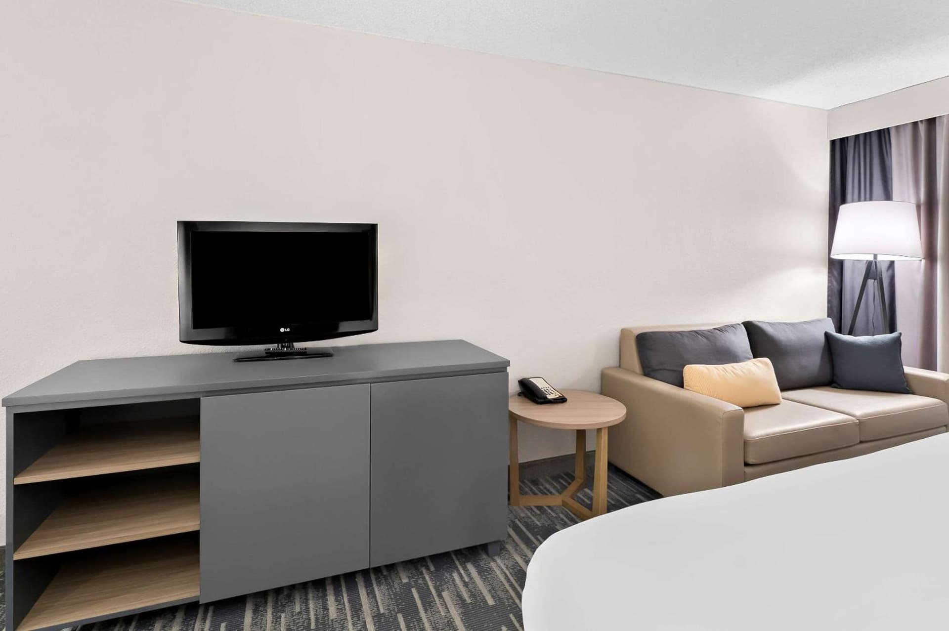 Country Inn & Suites by Radisson, Columbia Airport, SC gallery photo in Columbia, SC — image 15