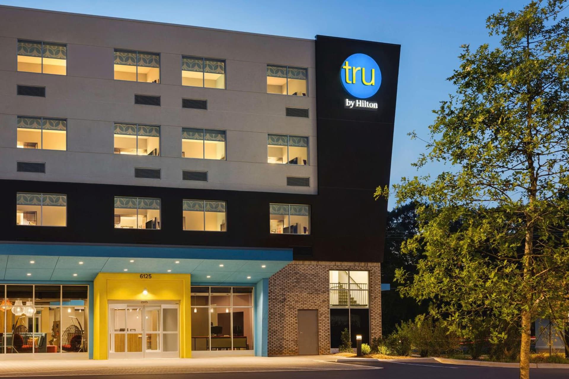 Tru By Hilton Charlotte Tyvola I-77 featured exterior or lobby in Charlotte, NC — similar hotel