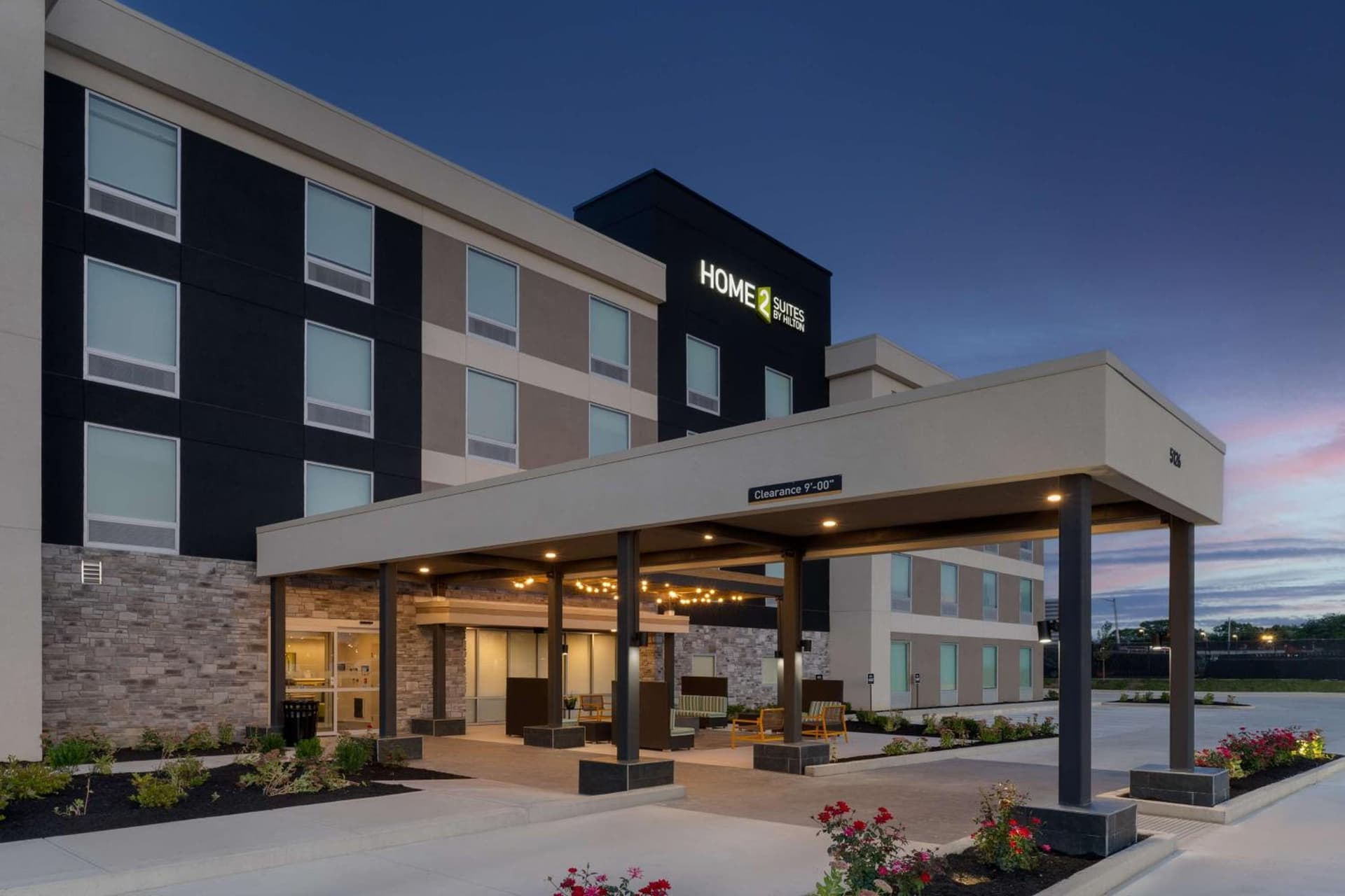 Home2 Suites By Hilton Kokomo interior in Kokomo, IN — gallery photo 2