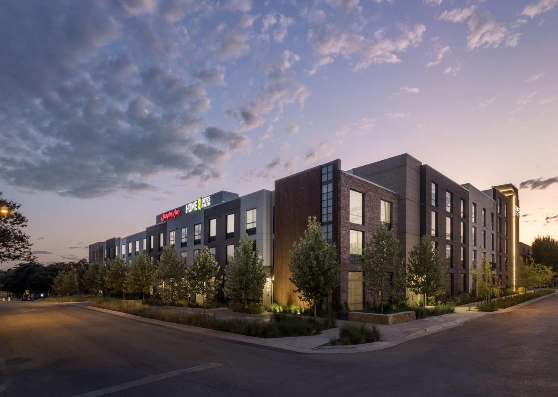 Hampton Inn by Hilton Austin Downtown East Side featured exterior or lobby in Austin, TX — similar hotel