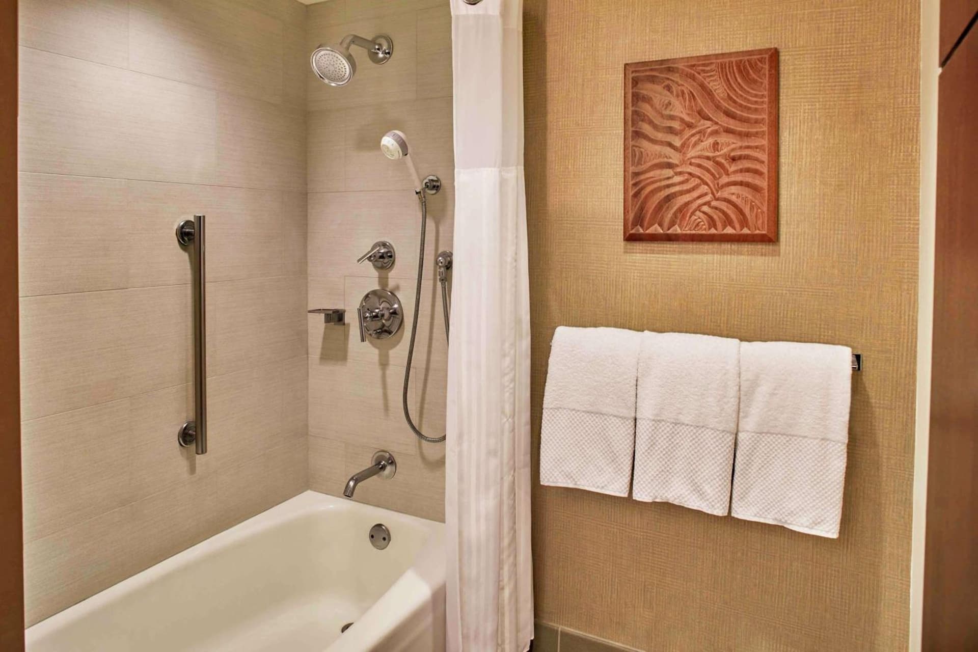 Hilton Hawaiian Village Waikiki Beach Resort gallery photo in Honolulu, HI — image 69