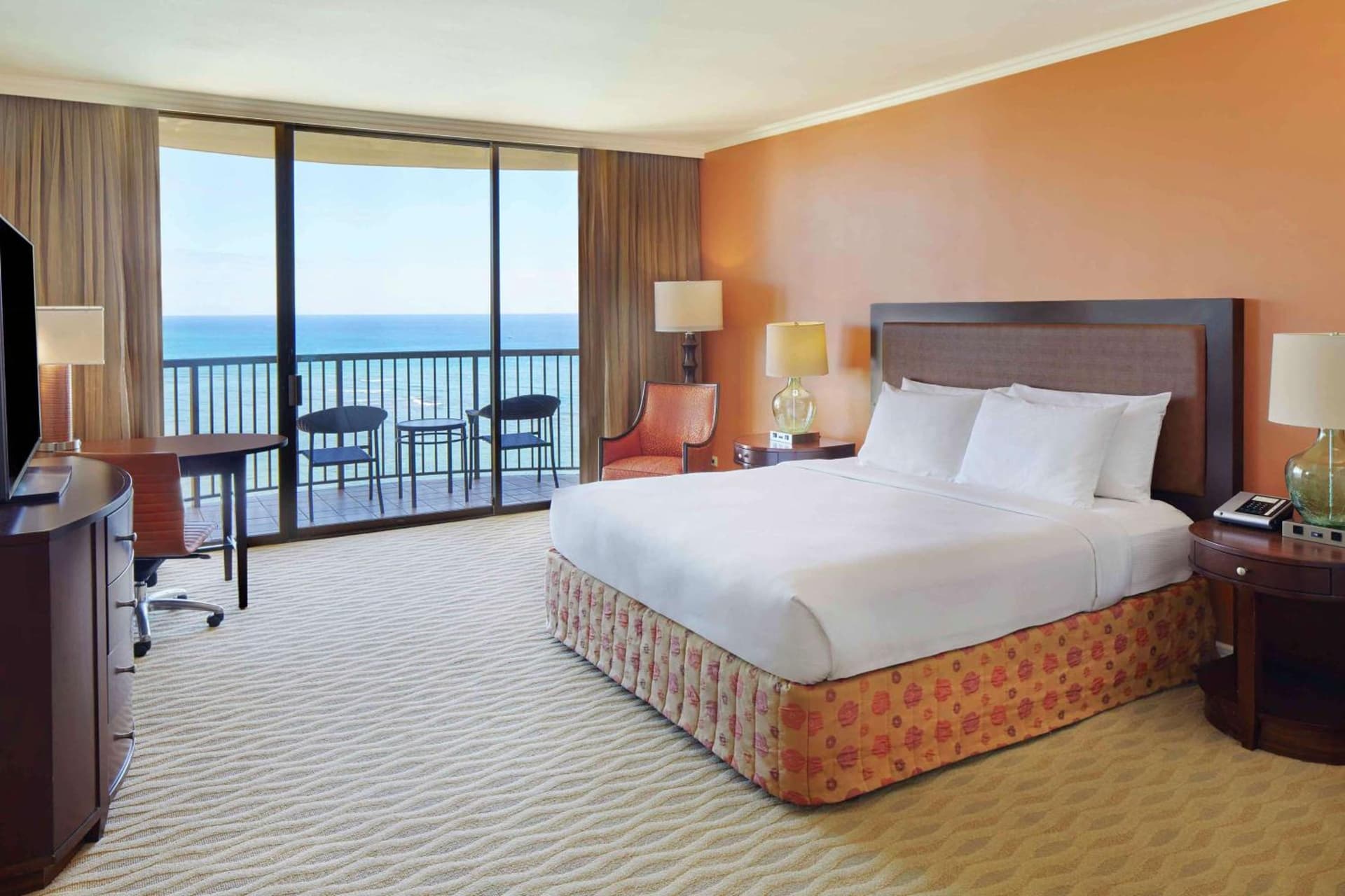 Hilton Hawaiian Village Waikiki Beach Resort gallery photo in Honolulu, HI — image 45