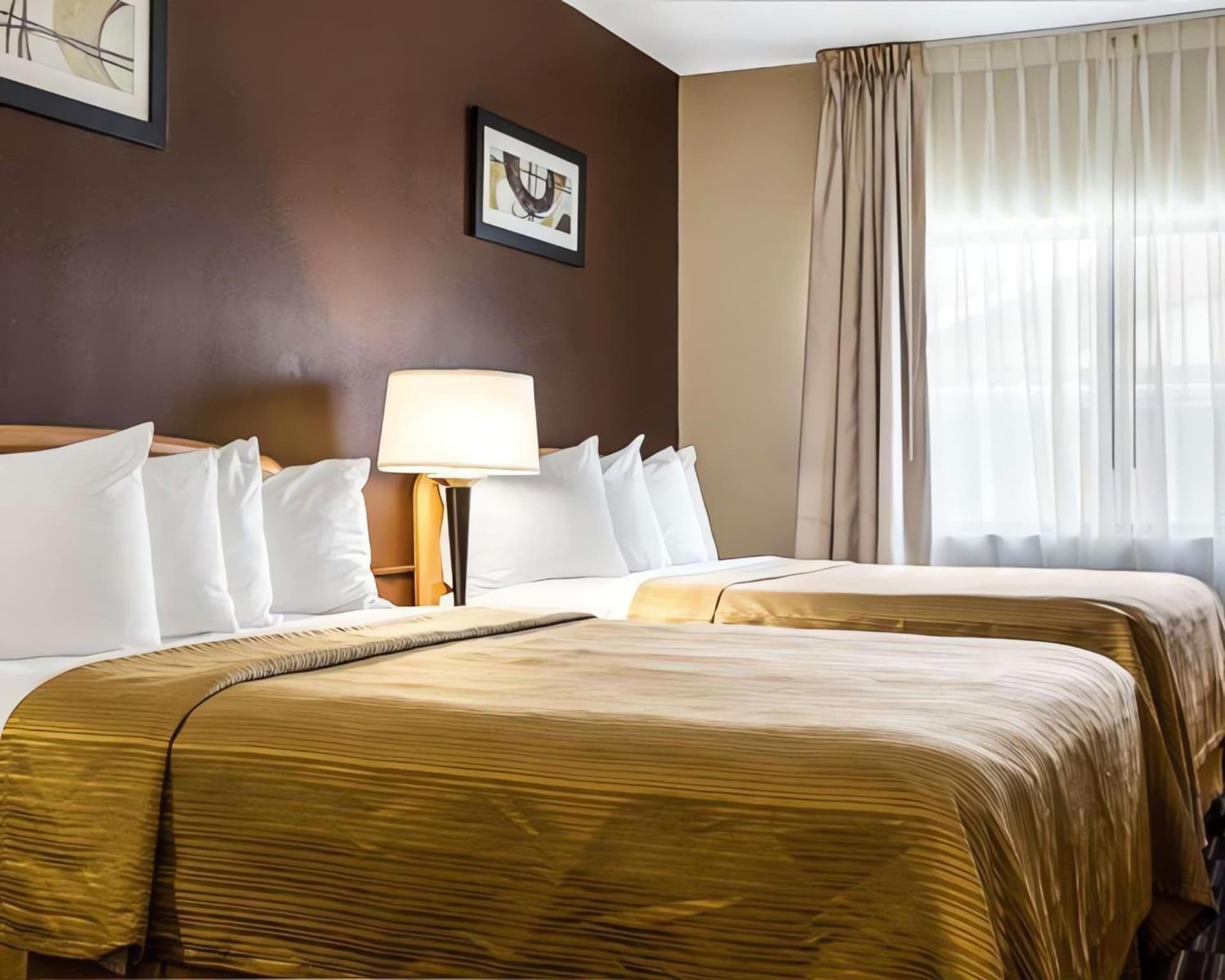 Quality Suites Near West Acres gallery photo in Fargo, ND — image 27