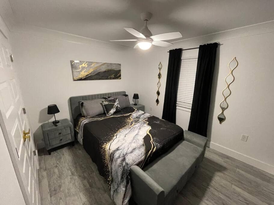 New Modern 5 mins frm Airport property views in Kenner, LA — gallery photo 3