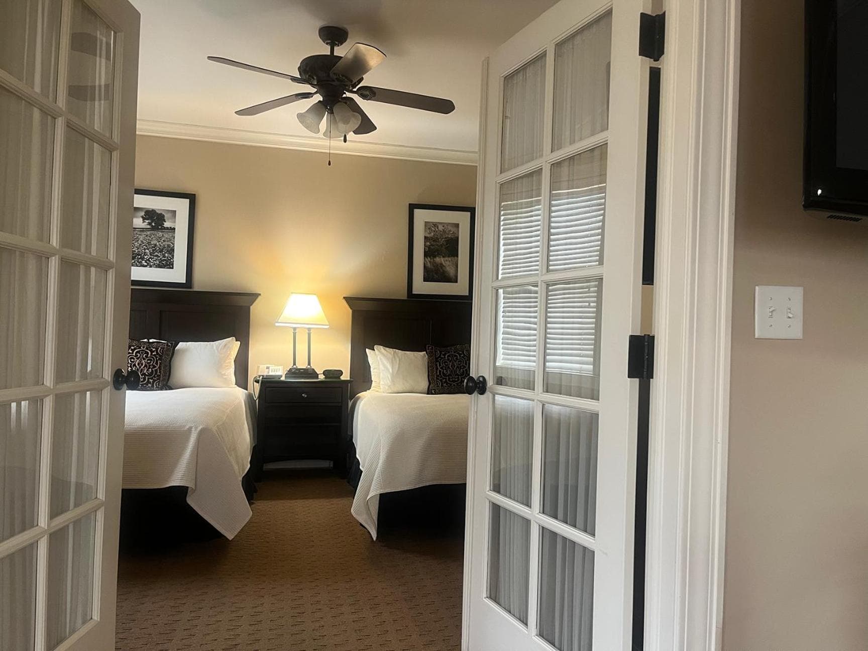 The Eldridge Hotel interior in Lawrence, KS — gallery photo 2