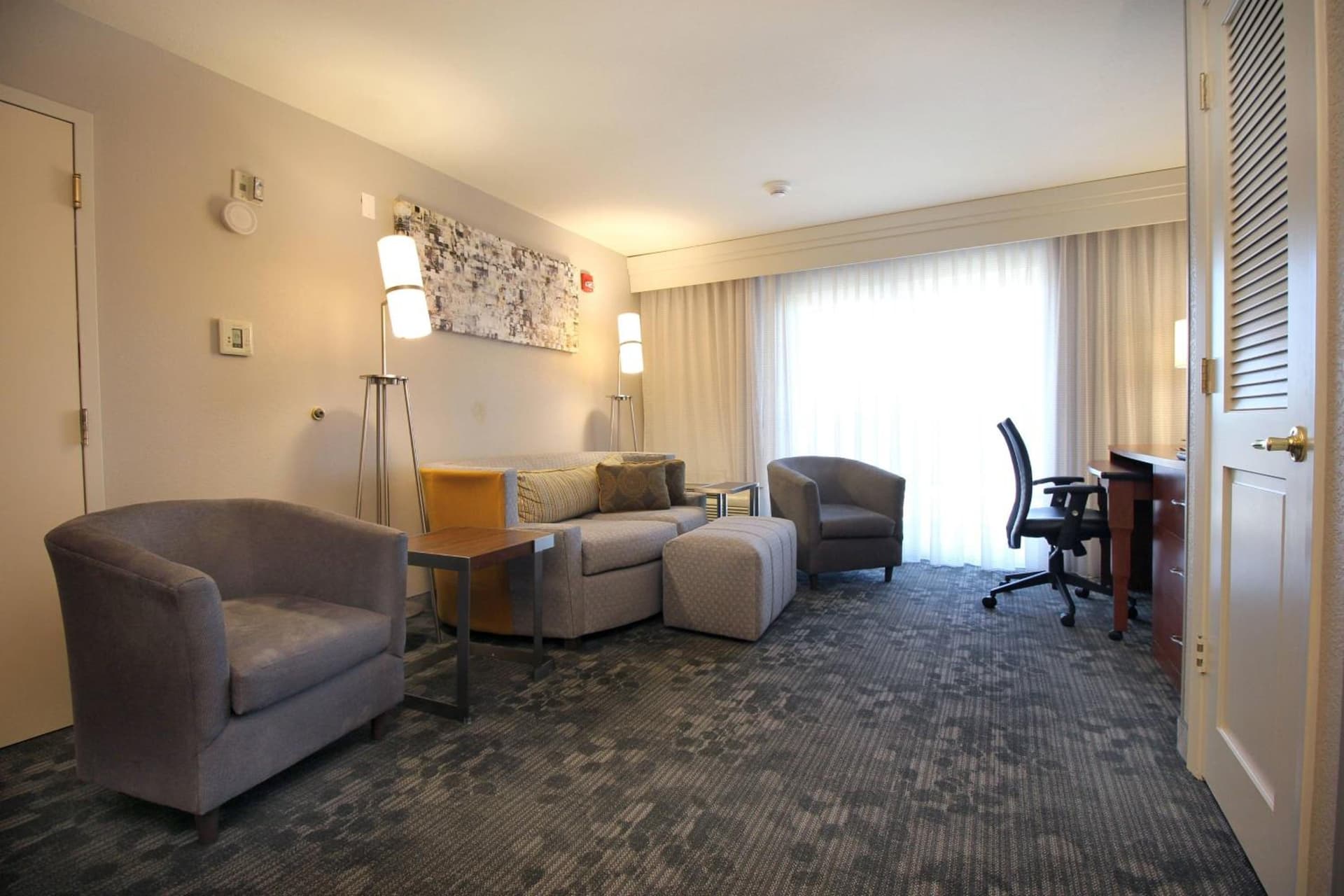 Courtyard by Marriott Merced gallery photo in Merced, CA — image 14