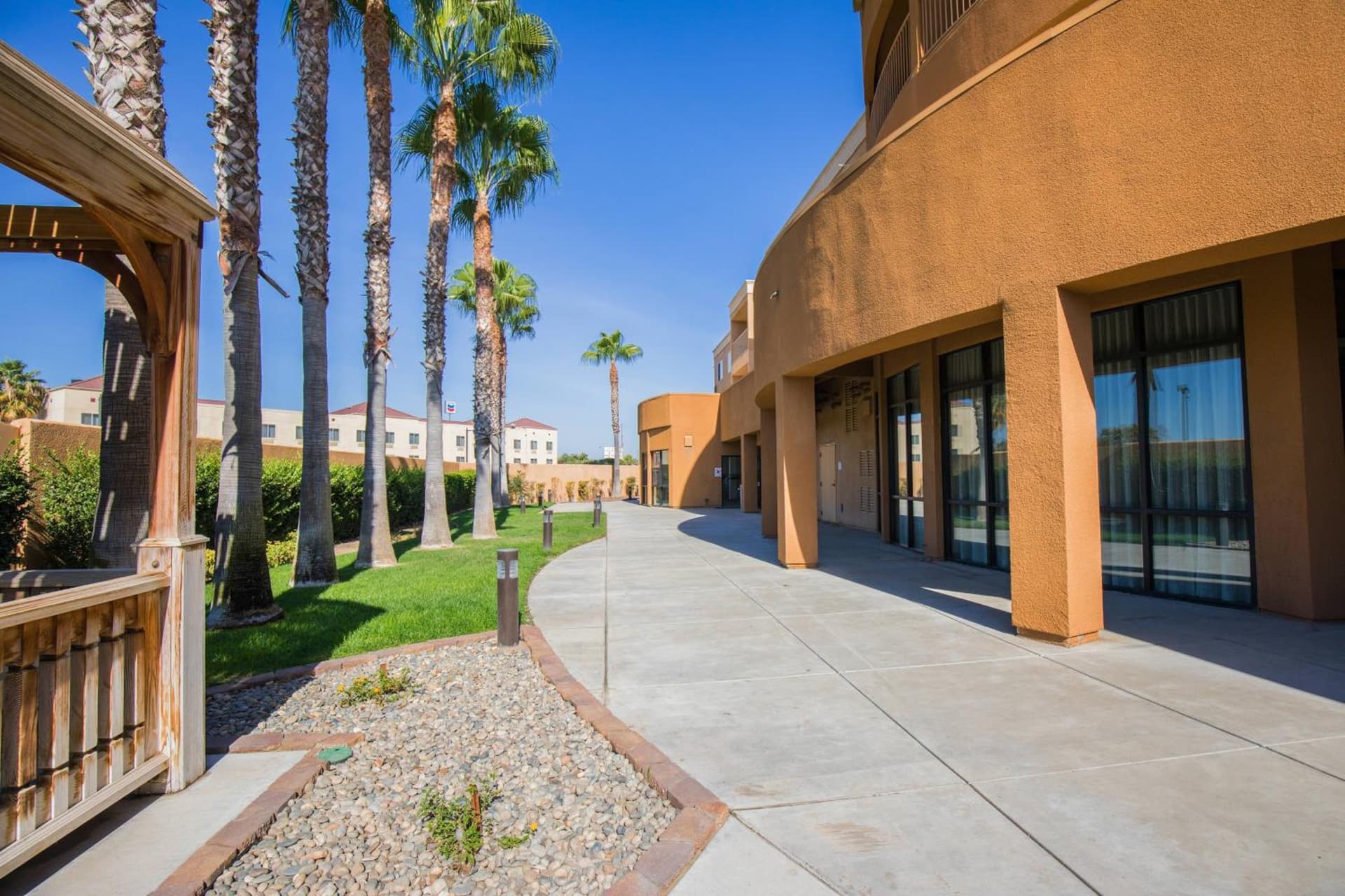 Courtyard by Marriott Merced gallery photo in Merced, CA — image 15