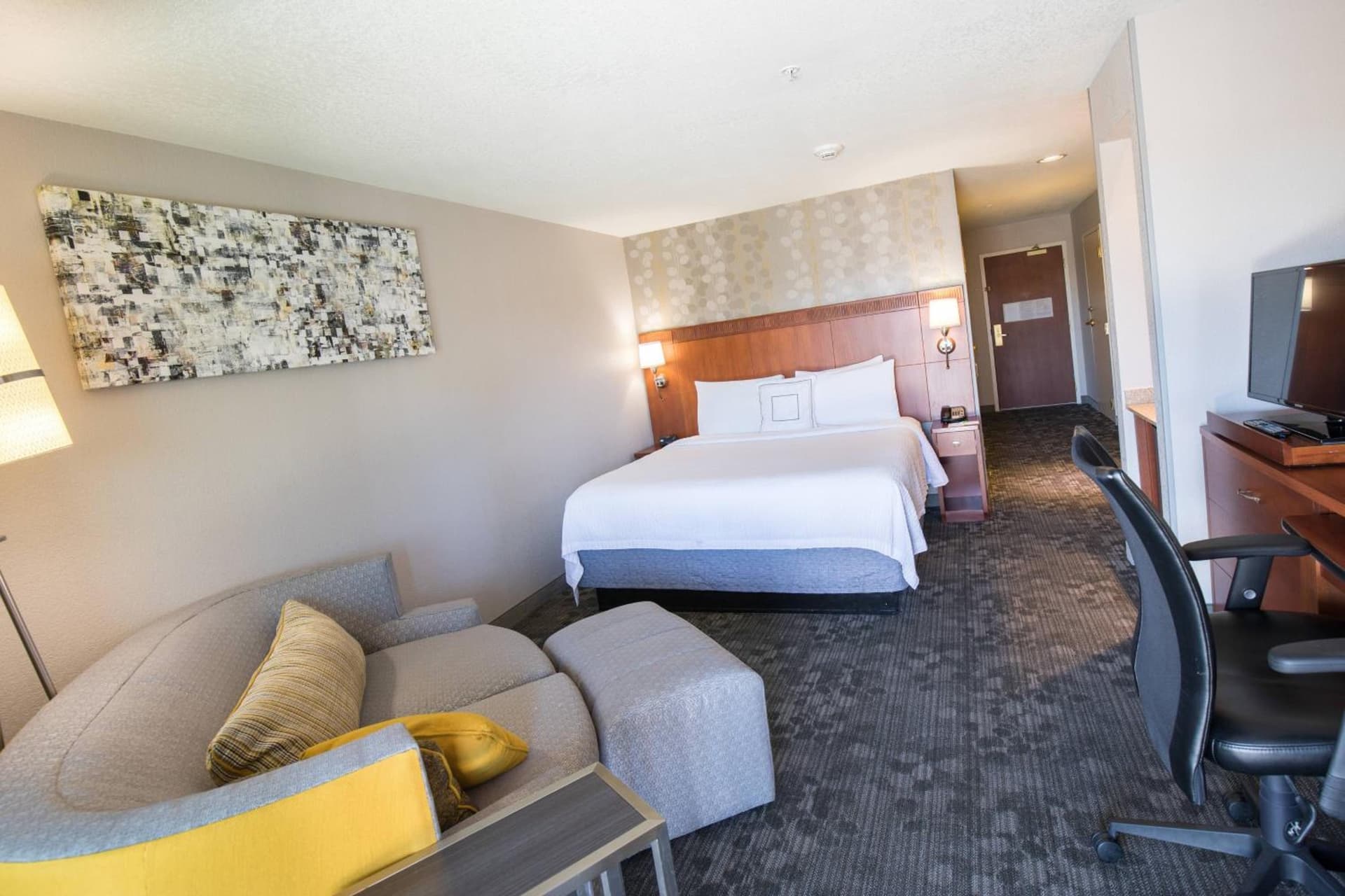 Courtyard by Marriott Merced gallery photo in Merced, CA — image 21