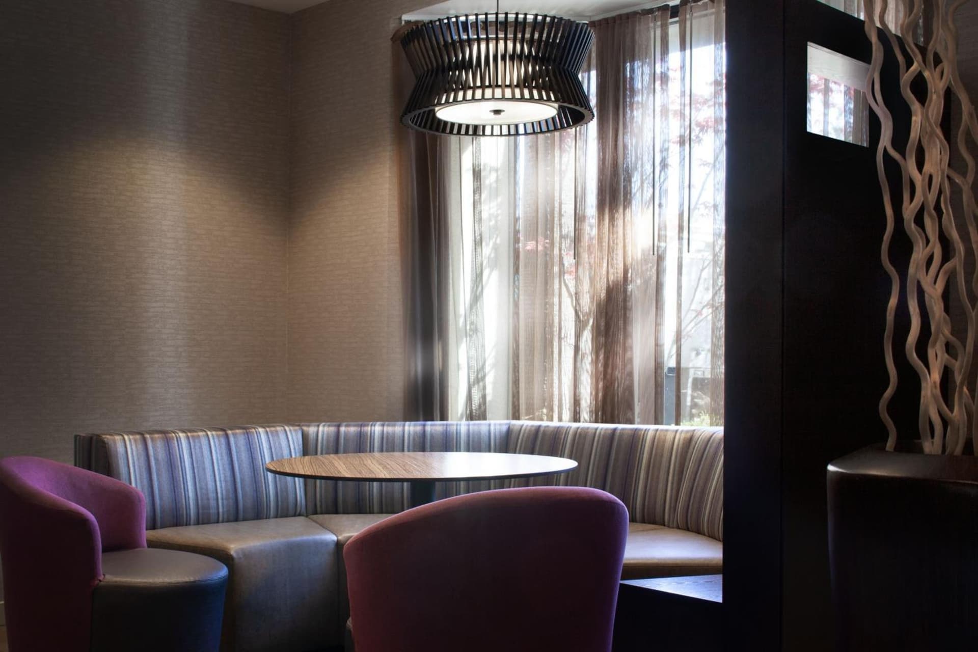 Courtyard by Marriott Oakland Airport gallery photo in Oakland, CA — image 7
