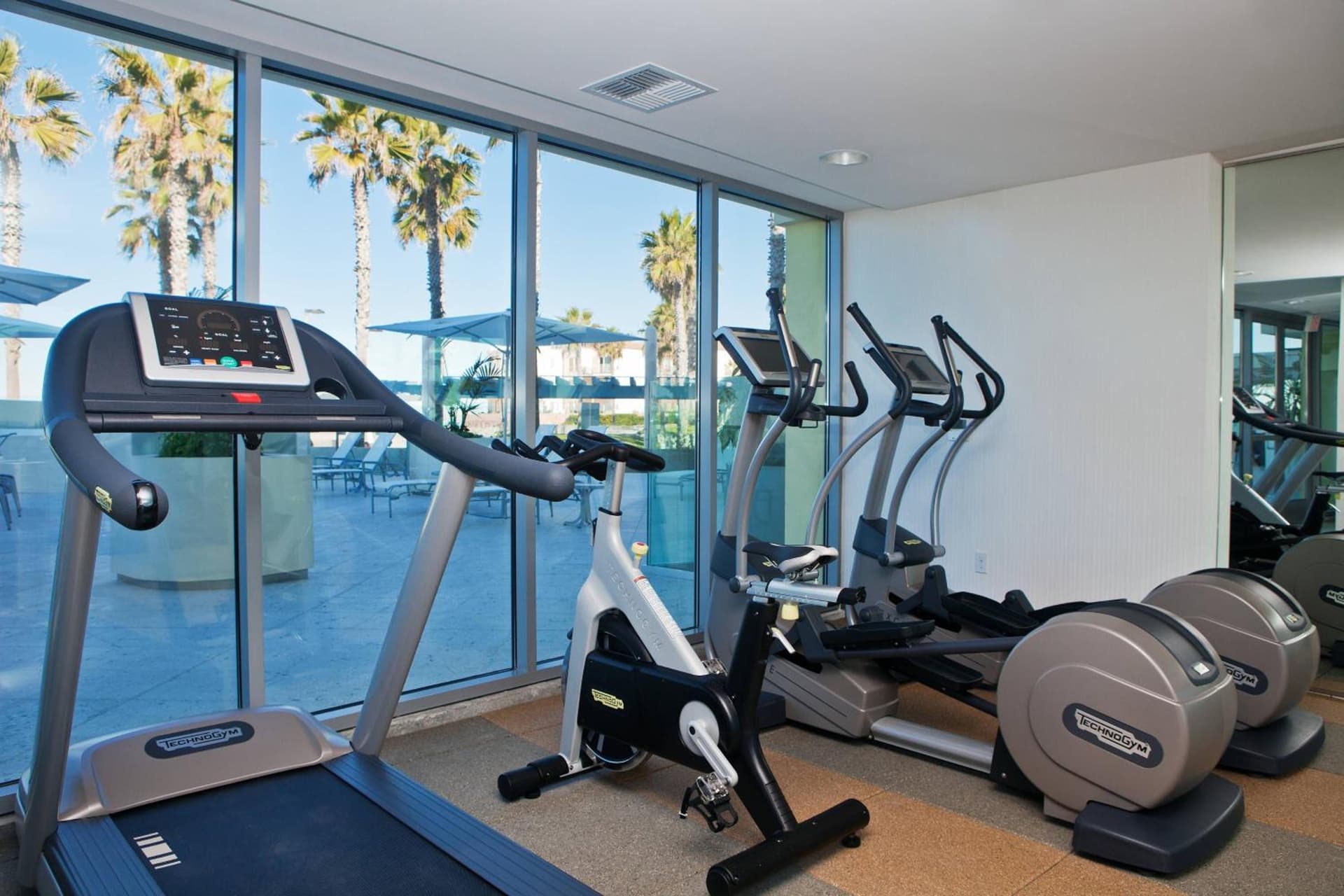 Pier South Resort, Autograph Collection gallery photo in Imperial Beach, CA — image 5