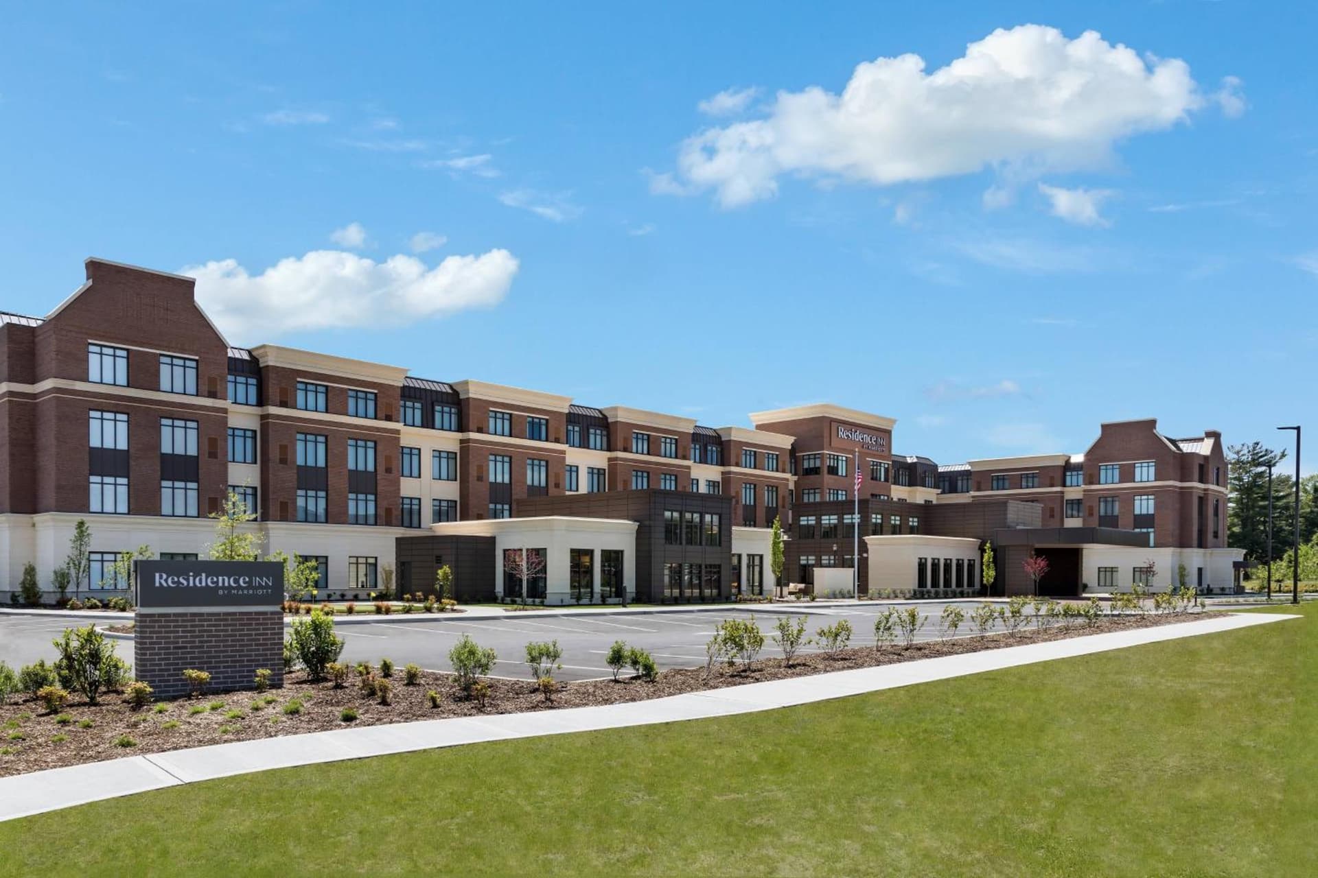 Residence Inn Long Island Garden City property views in Garden City, NY — gallery photo 3