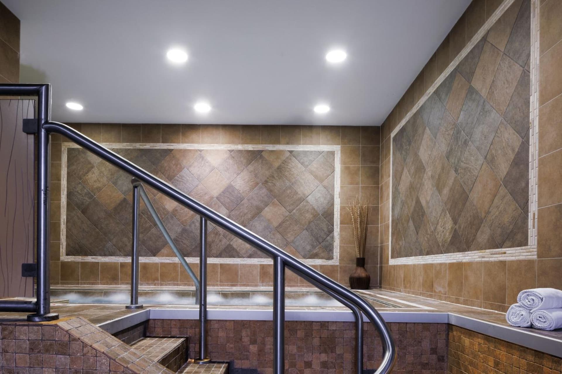 Renaissance Montgomery Hotel & Spa at the Convention Center gallery photo in Montgomery, AL — image 24
