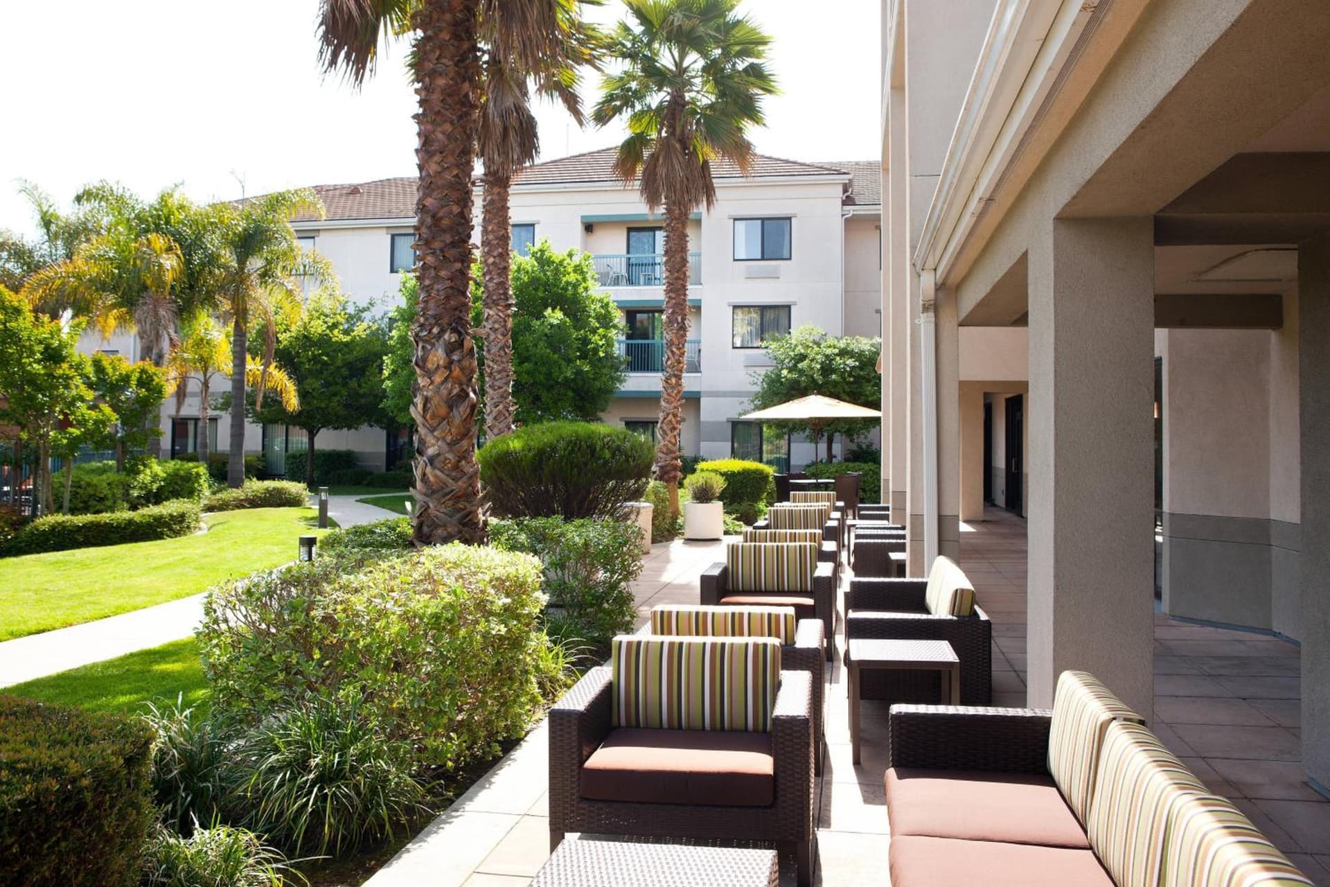Courtyard by Marriott Oakland Airport gallery photo in Oakland, CA — image 5