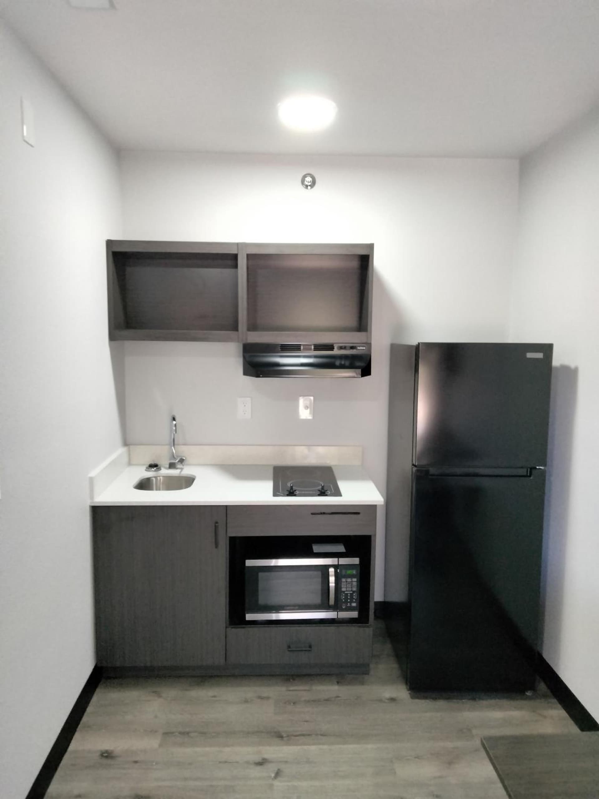 Southern Suites Forest Park property views in Forest Park, GA — gallery photo 3
