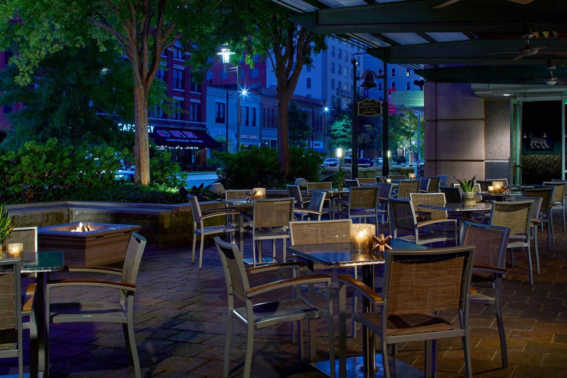 Renaissance Montgomery Hotel & Spa at the Convention Center gallery photo in Montgomery, AL — image 13