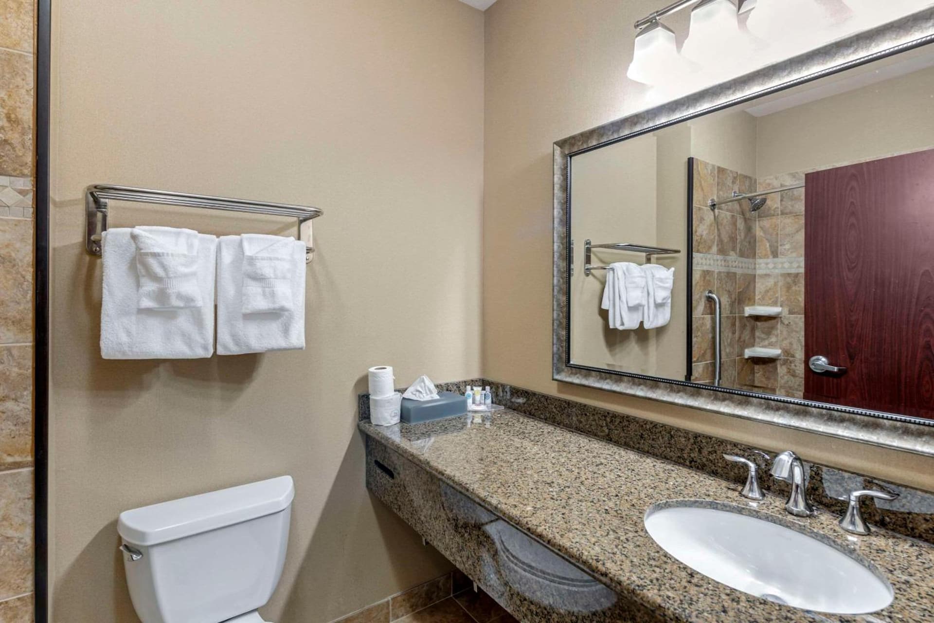 Comfort Inn & Suites Fort Worth - Fossil Creek property views in Fort Worth, TX — gallery photo 3