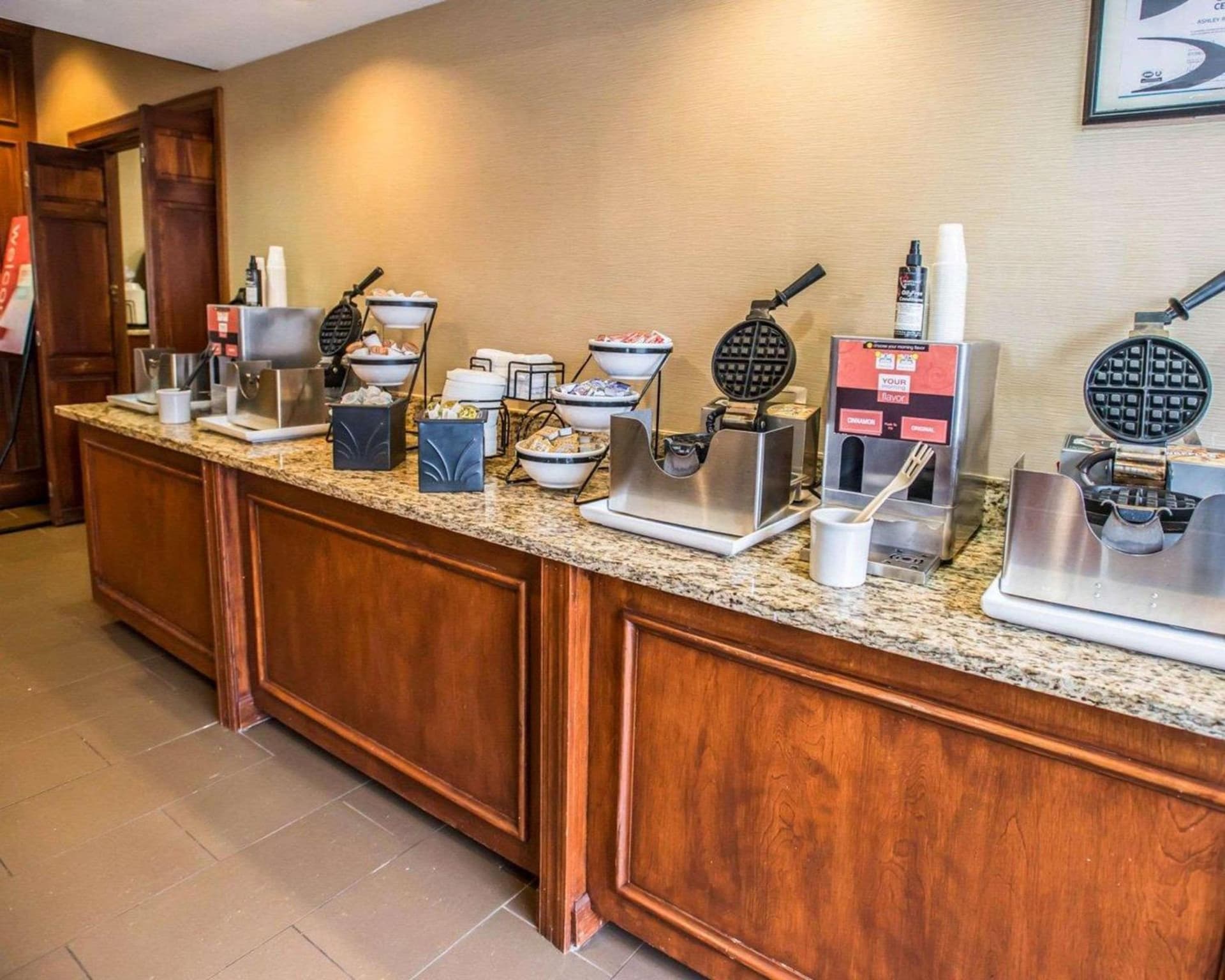 Best Western Chocolate Inn at the Park gallery photo in Hershey, PA — image 23