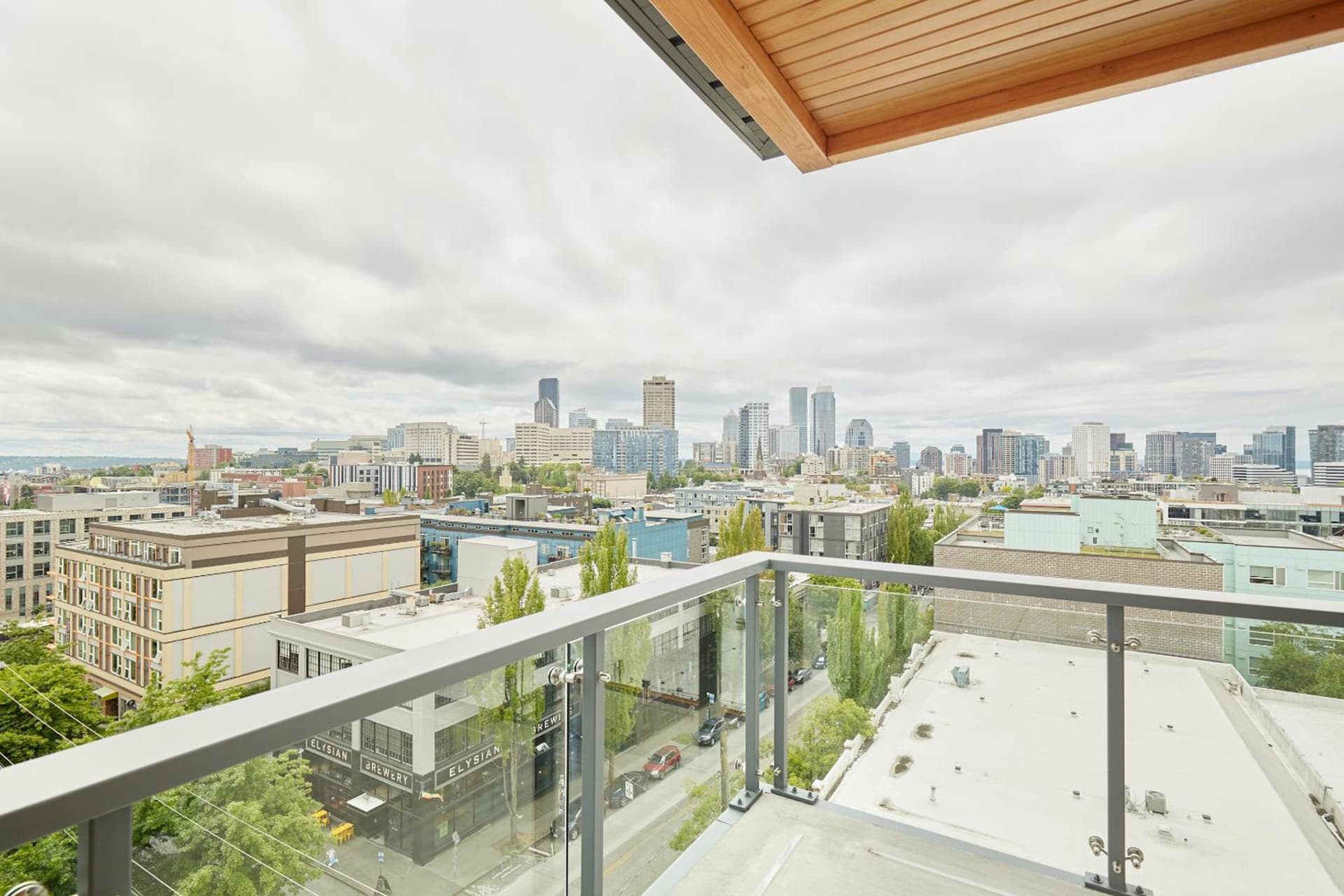 Sonder at Solis featured exterior or lobby in Seattle, WA — similar hotel