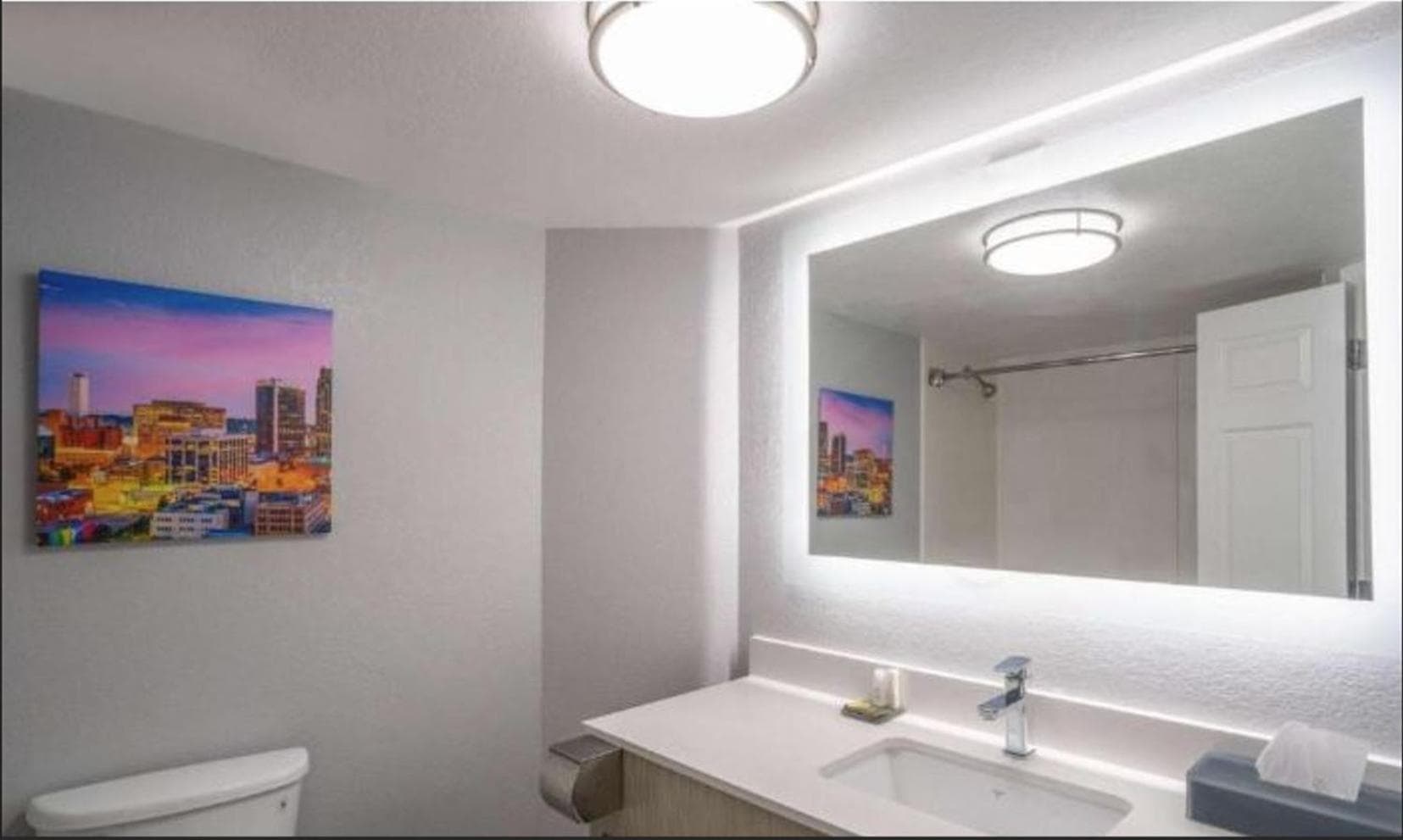 La Quinta by Wyndham Birmingham Hoover gallery photo in Hoover, AL — image 36
