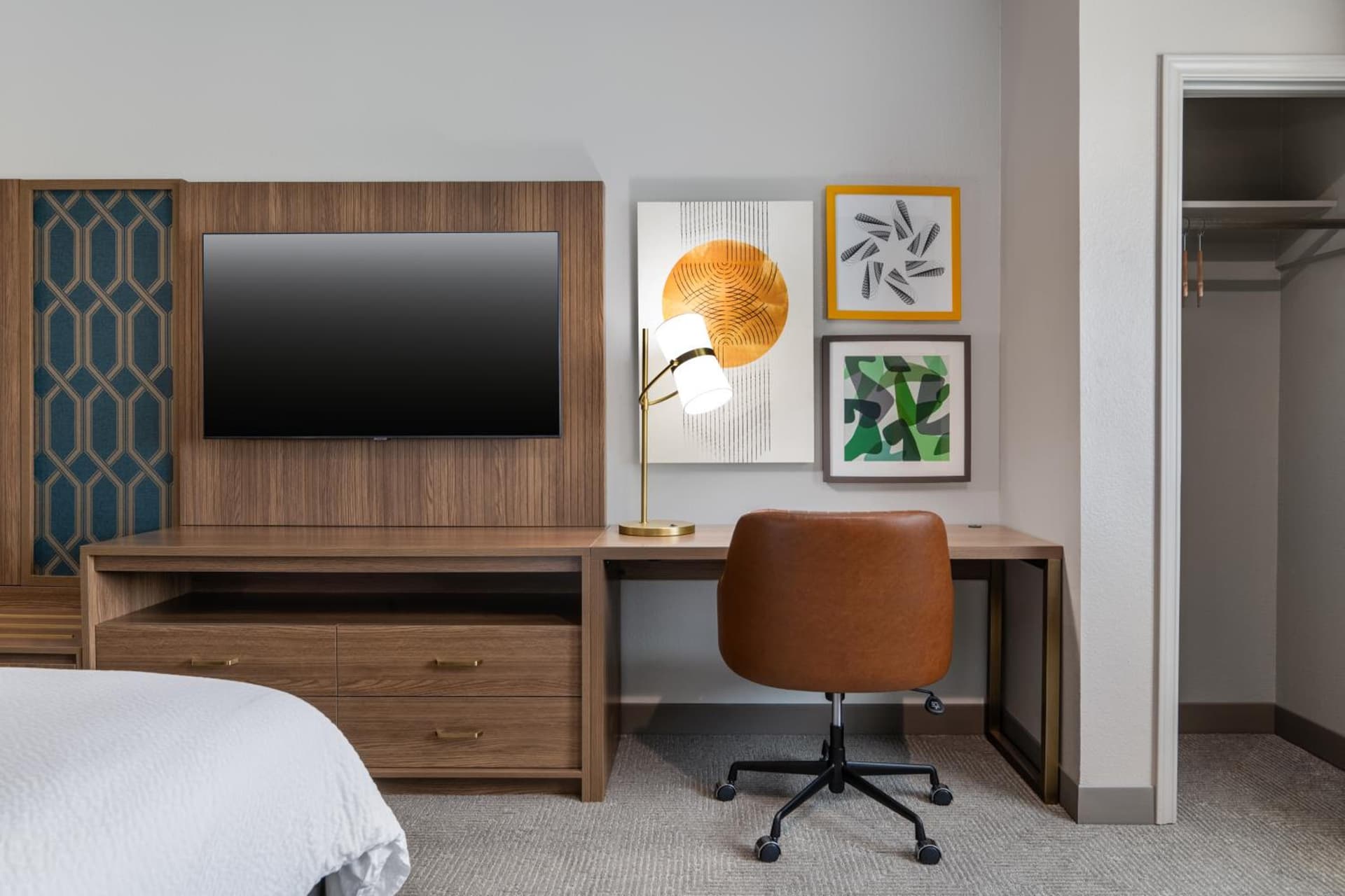 Holiday Inn Galveston Island by IHG property views in Galveston, TX — gallery photo 3