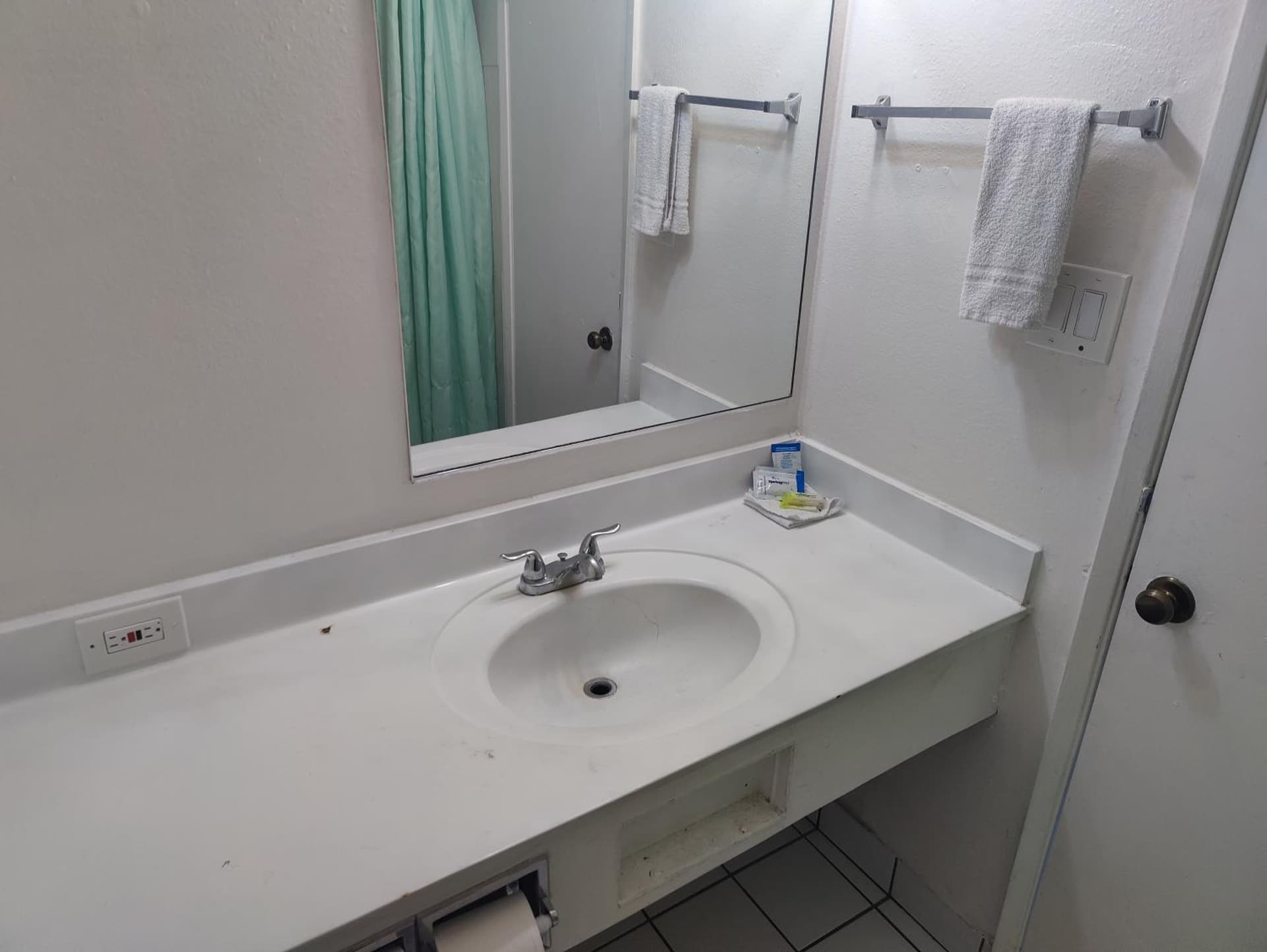 Best Inn & Suites gallery photo in El Cajon, CA — image 14