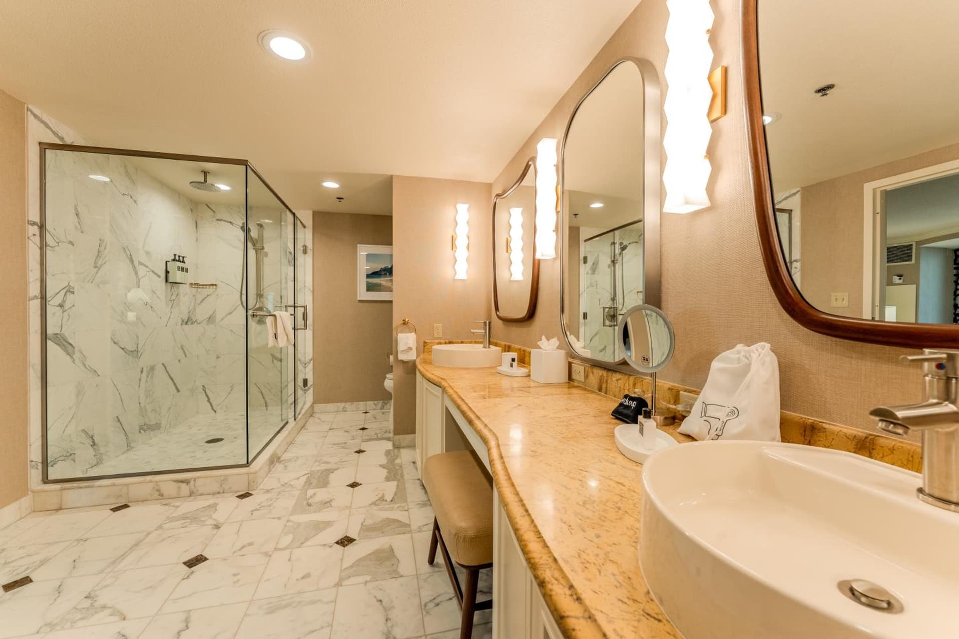 Rio Hotel & Casino, a Destination by Hyatt Hotel gallery photo in Las Vegas, NV — image 55