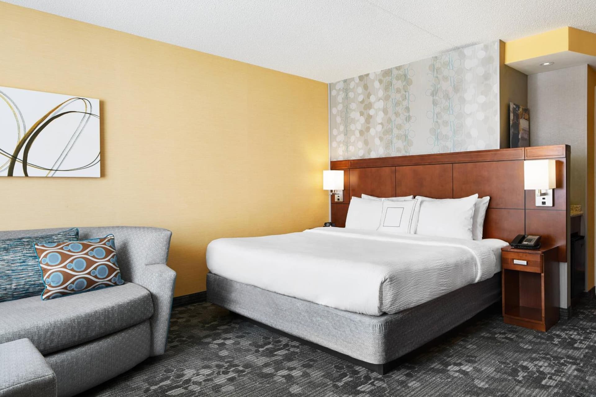Courtyard by Marriott Newark Downtown gallery photo in Newark, NJ — image 34