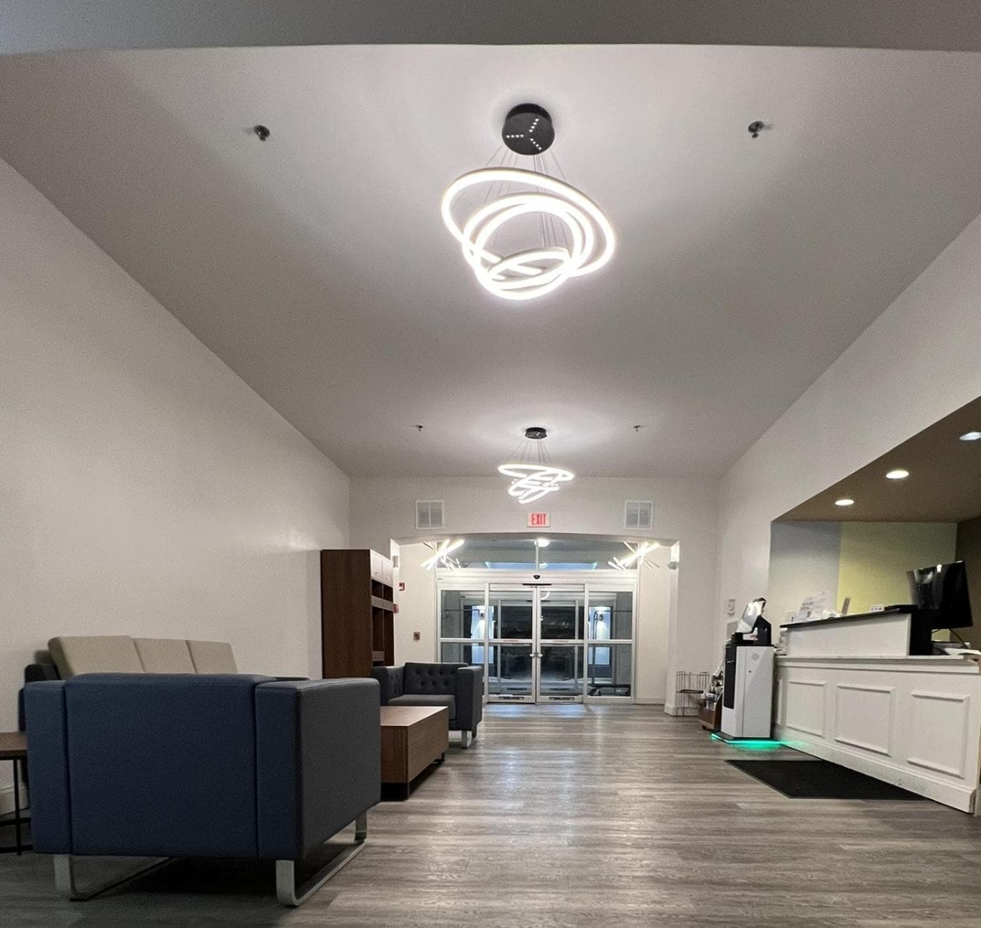 Wingate by Wyndham Dublin Near Claytor Lake State Park interior in Dublin, VA — gallery photo 2