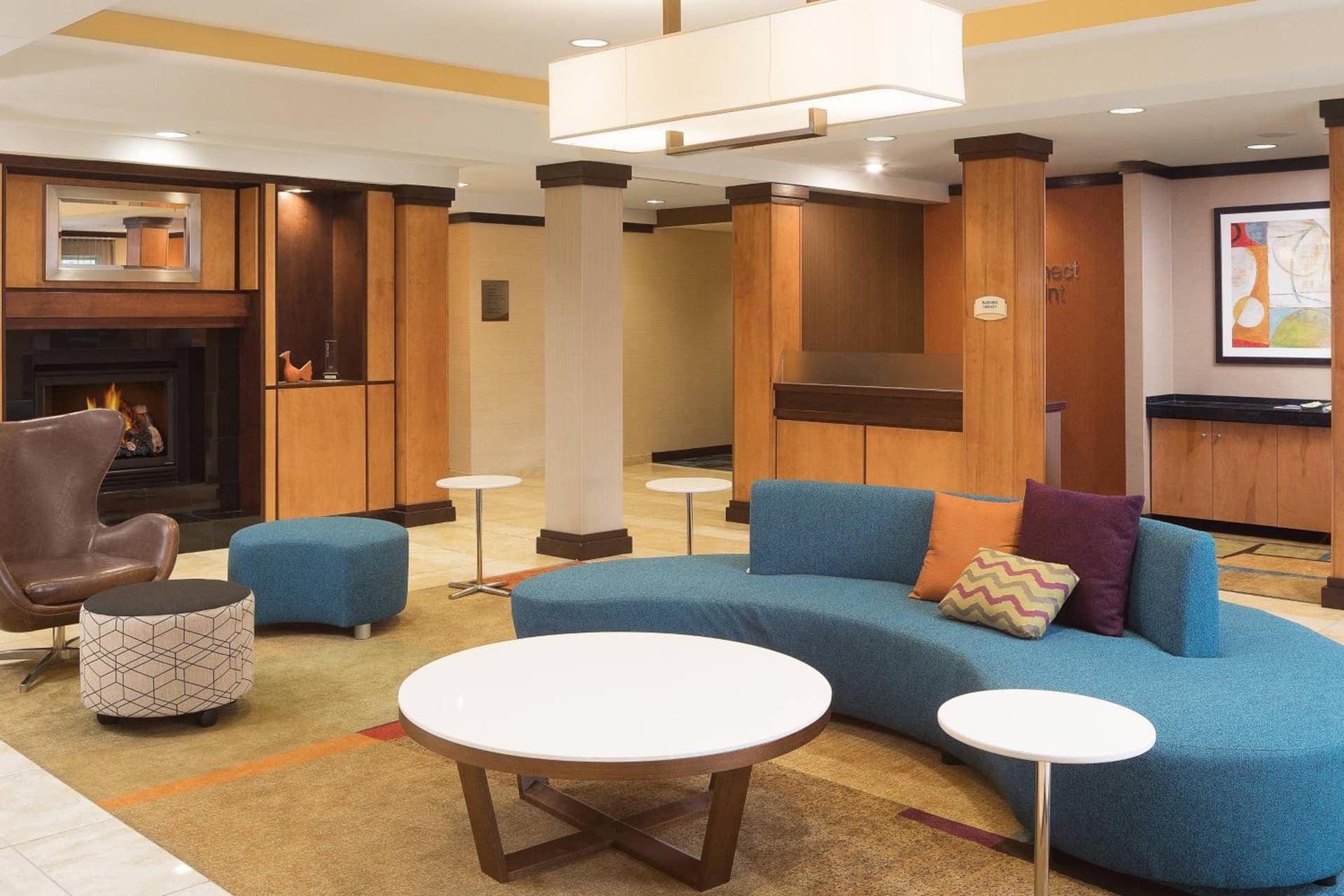 Fairfield Inn and Suites by Marriott Conway interior in Conway, AR — gallery photo 2