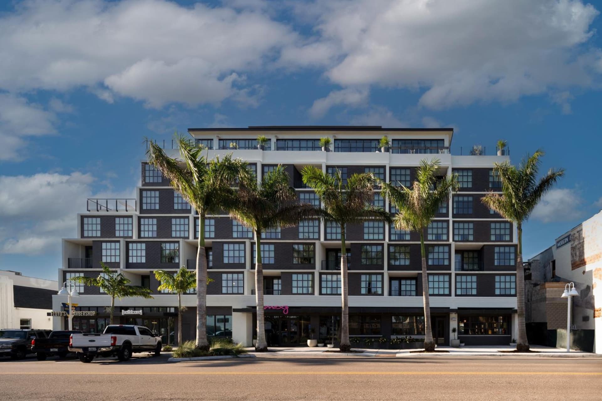Moxy St. Petersburg Downtown gallery photo in St Petersburg, FL — image 7