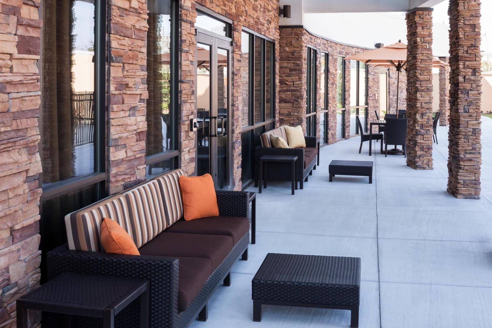Courtyard by Marriott Houston North/Shenandoah gallery photo in The Woodlands, TX — image 19