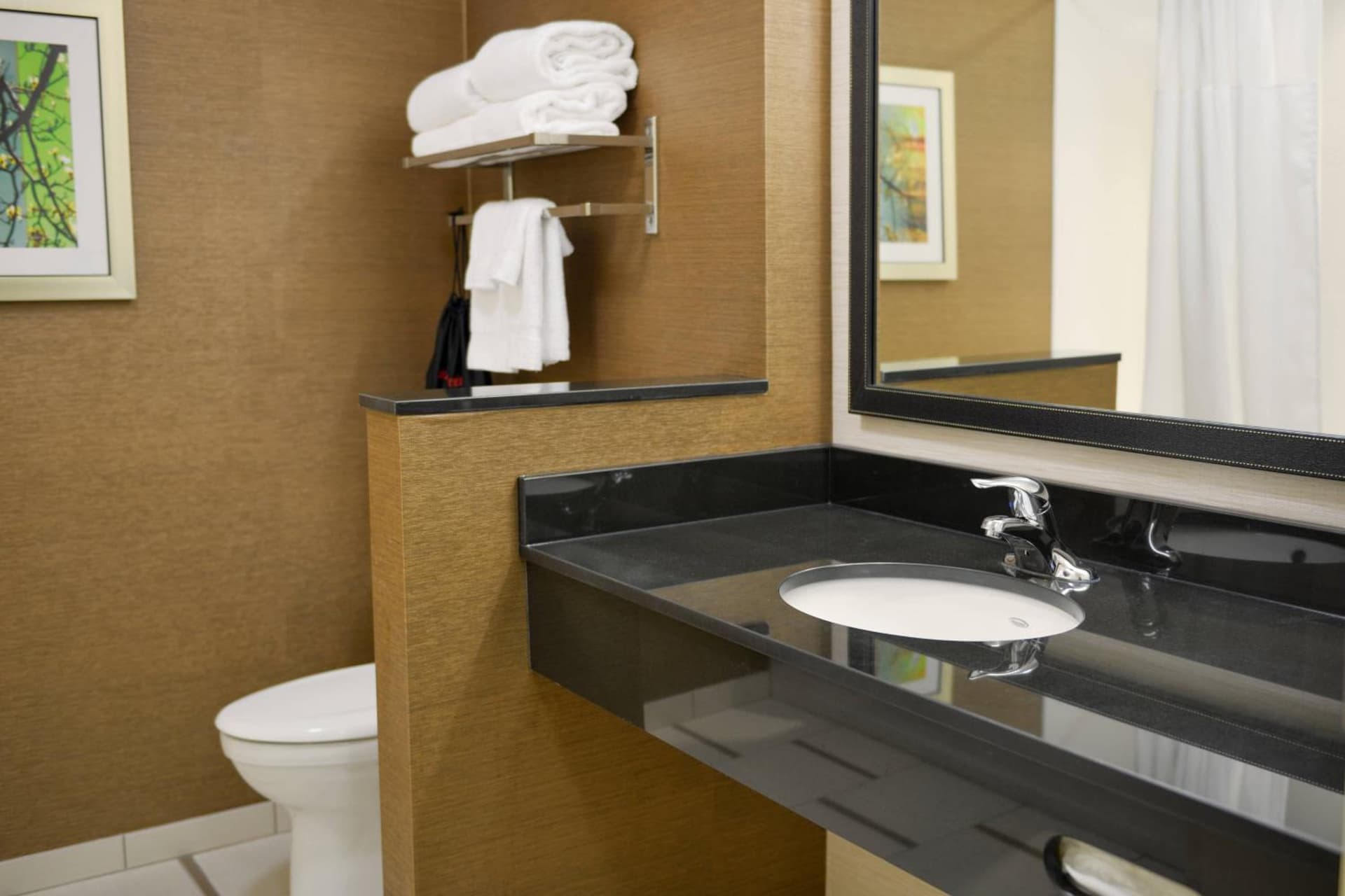 Fairfield Inn and Suites Canton South gallery photo in Canton, OH — image 21