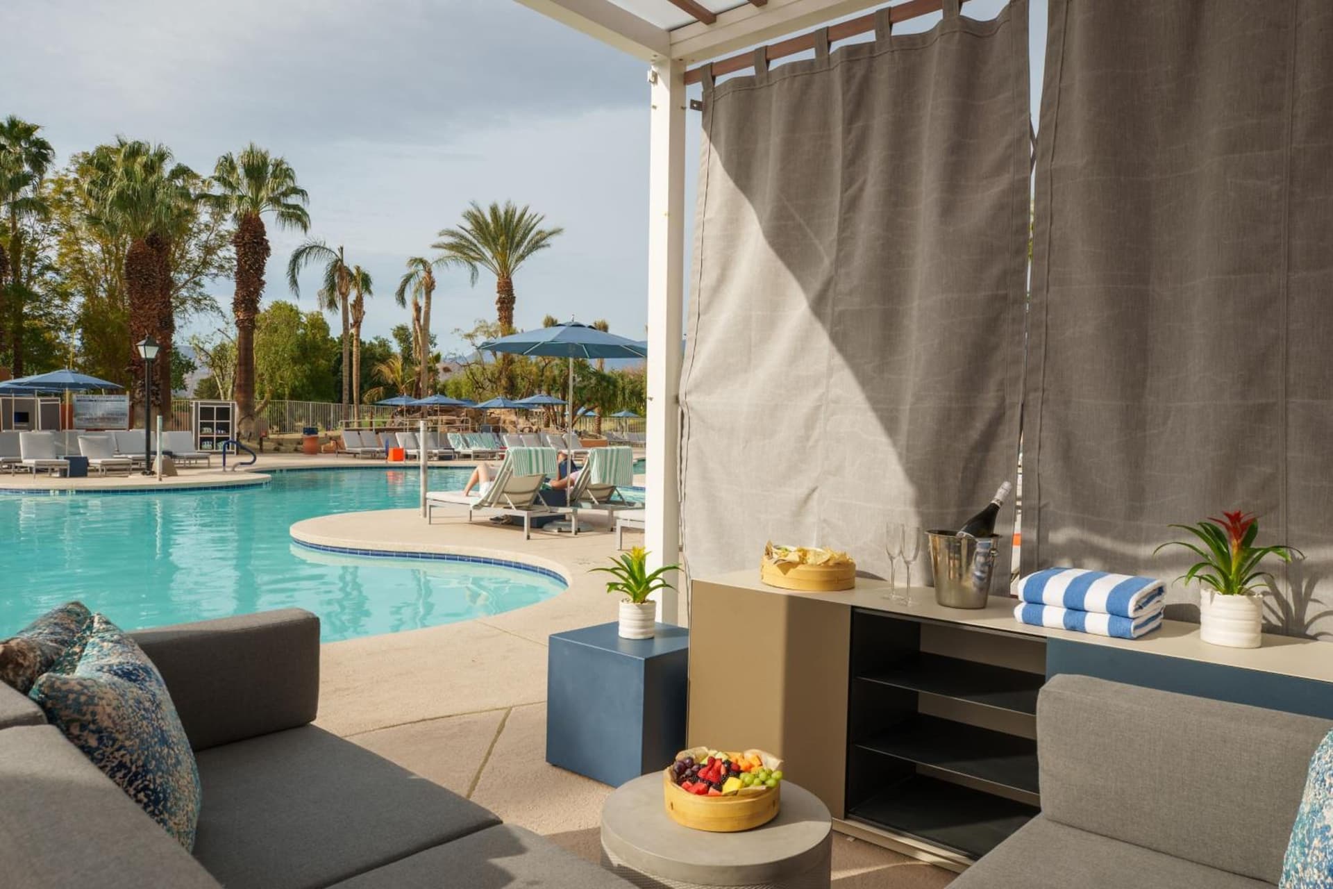 The Westin Rancho Mirage Golf Resort & Spa interior in Rancho Mirage, CA — gallery photo 2