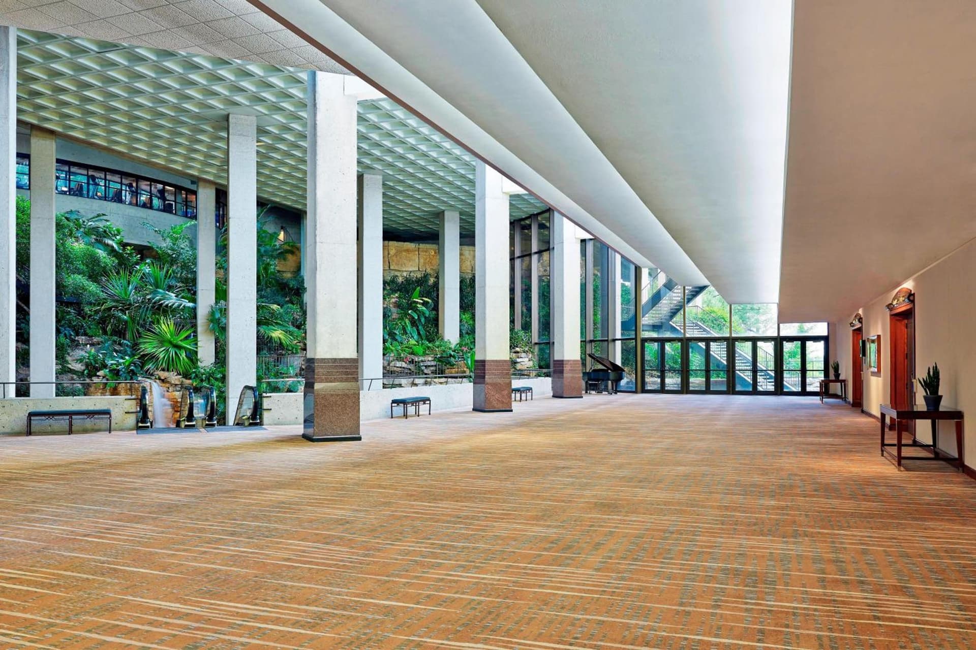 The Westin Kansas City at Crown Center gallery photo in Kansas City, MO — image 43