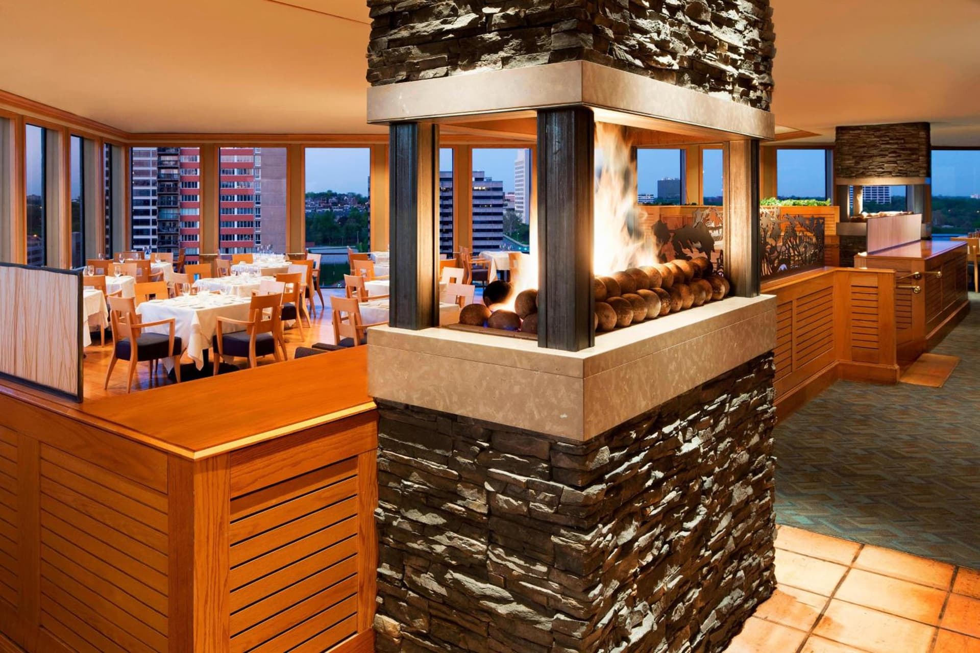 The Westin Kansas City at Crown Center gallery photo in Kansas City, MO — image 51