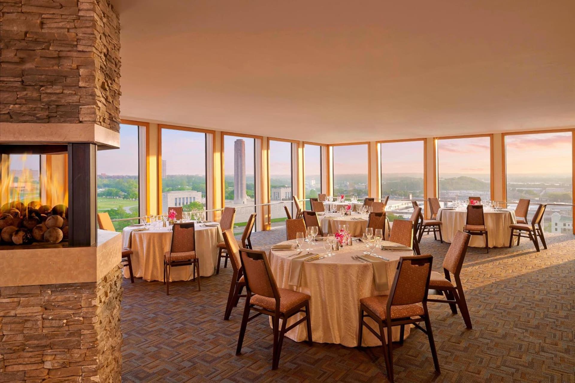 The Westin Kansas City at Crown Center gallery photo in Kansas City, MO — image 52