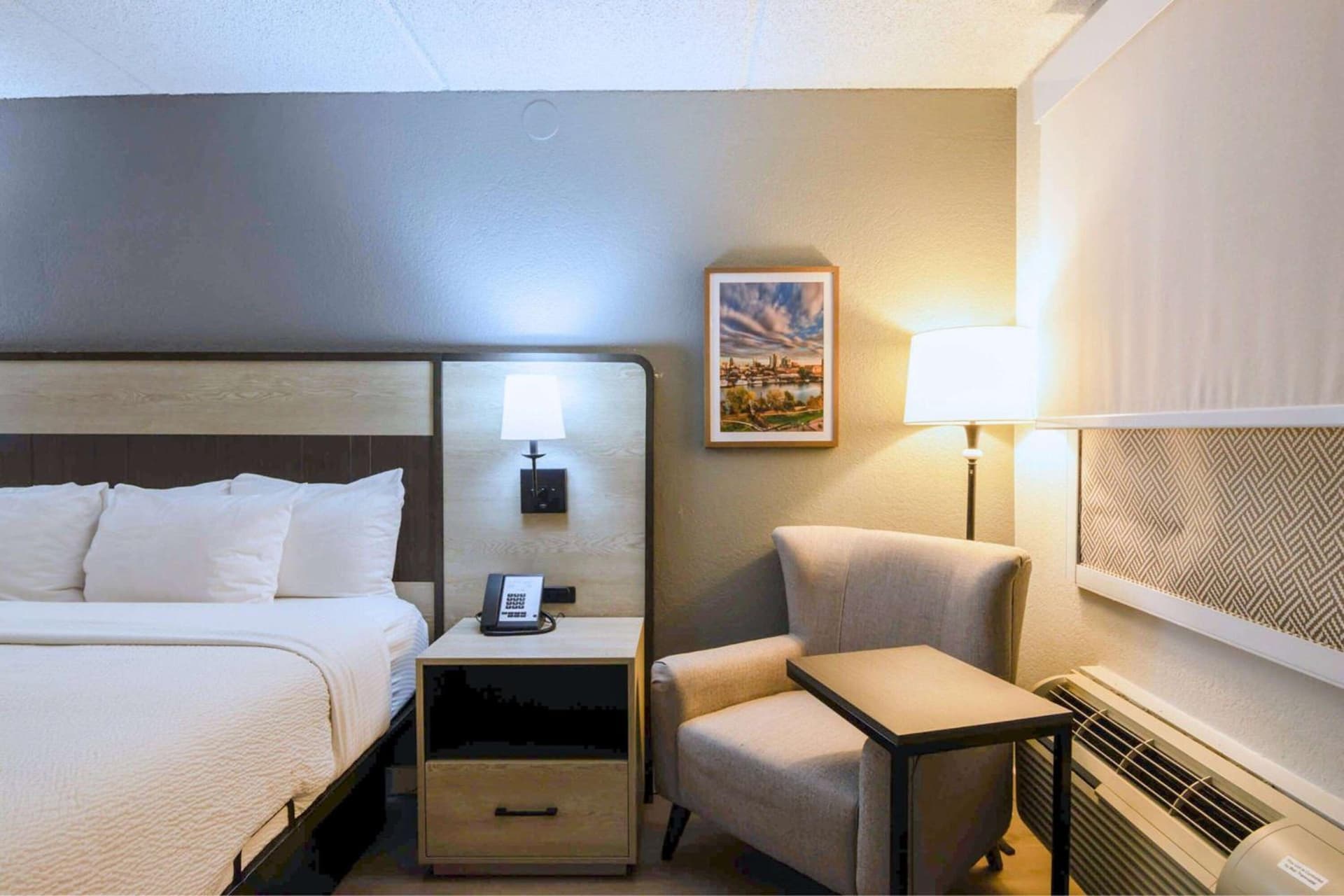 La Quinta Inn by Wyndham Stockton gallery photo in Stockton, CA — image 24