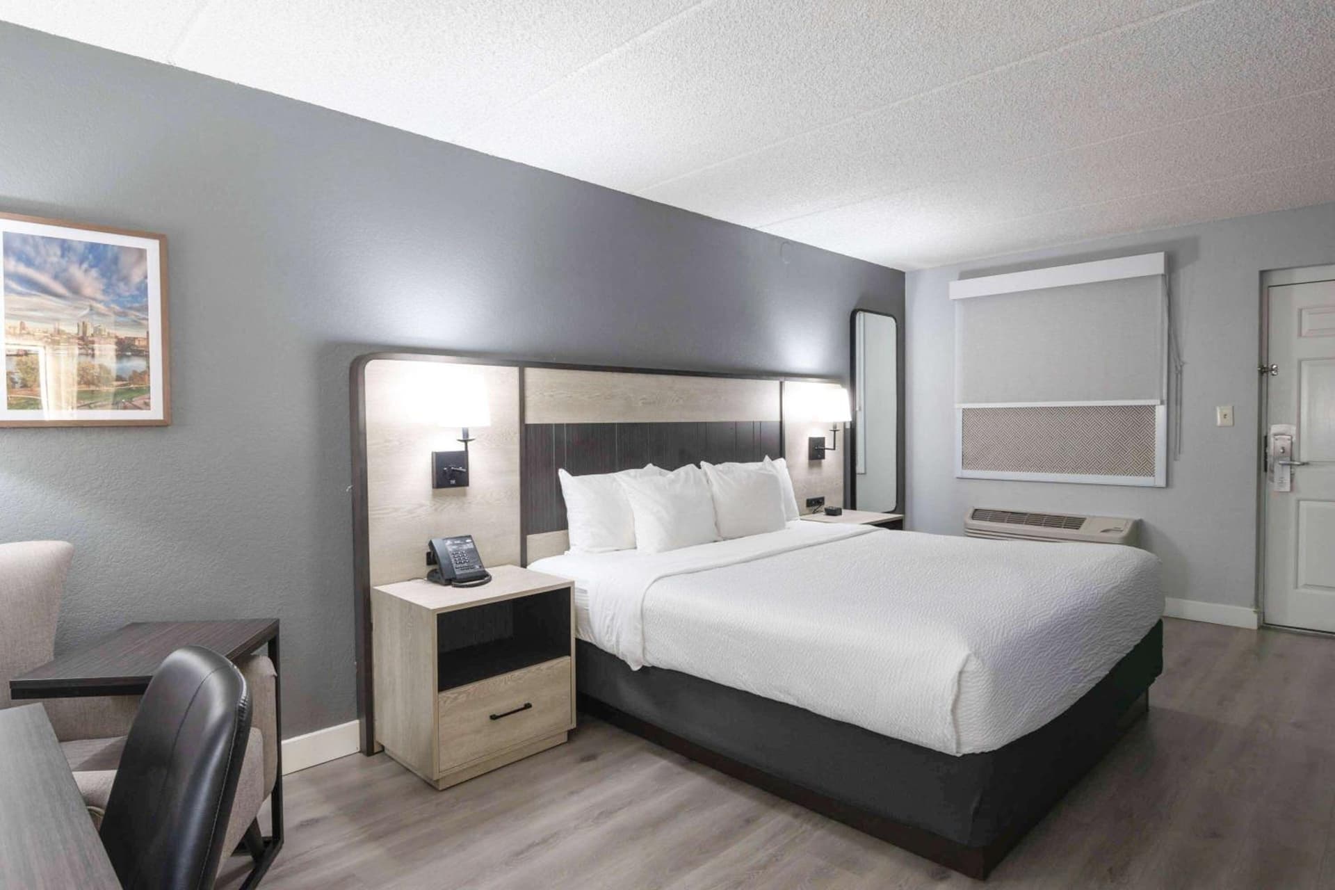 La Quinta Inn by Wyndham Stockton gallery photo in Stockton, CA — image 4